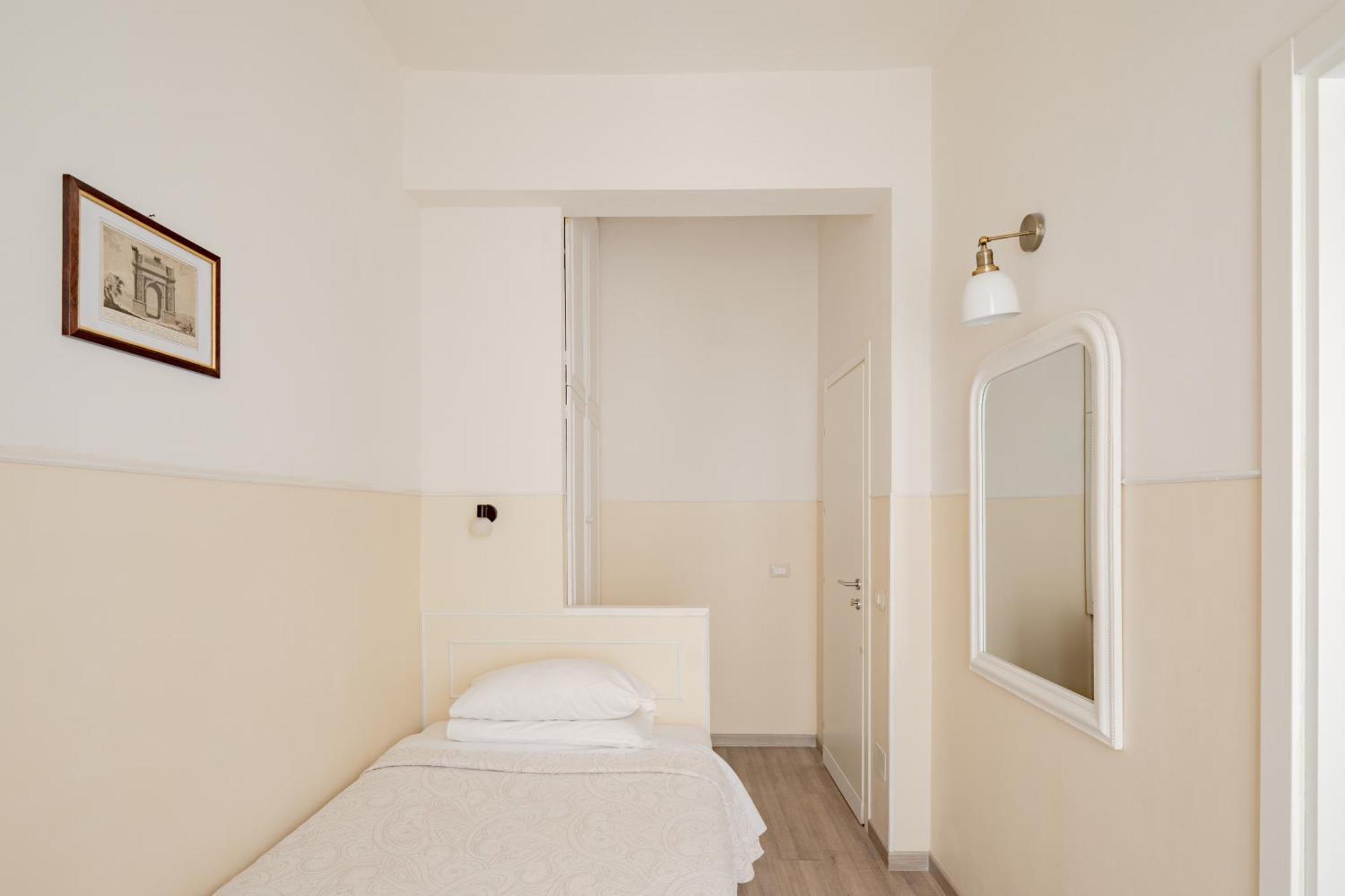 Superior Single Room,1523505844:JPEG
