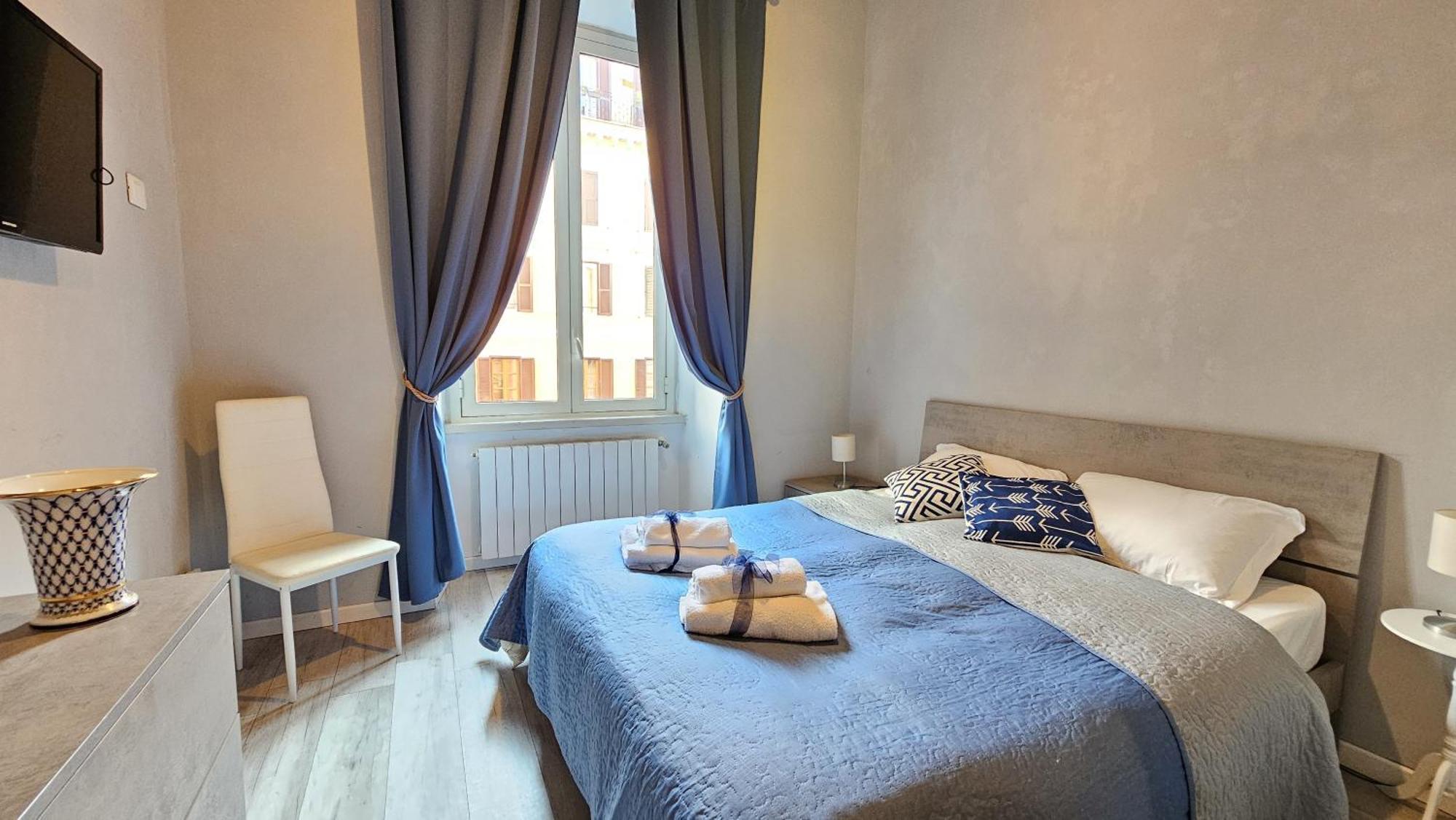 Double Room Private Bathroom