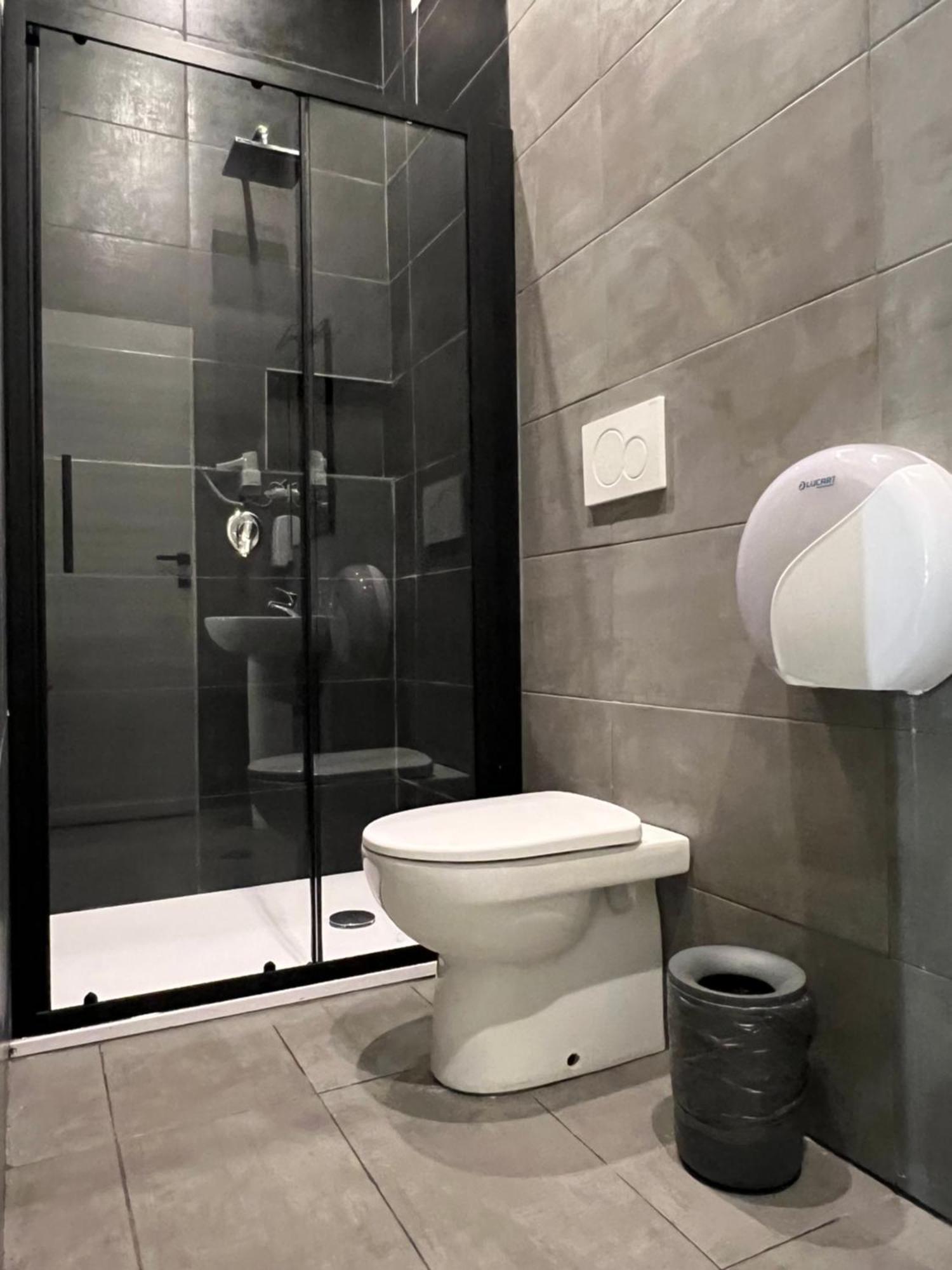 Triple Room,1624768494:JPEG