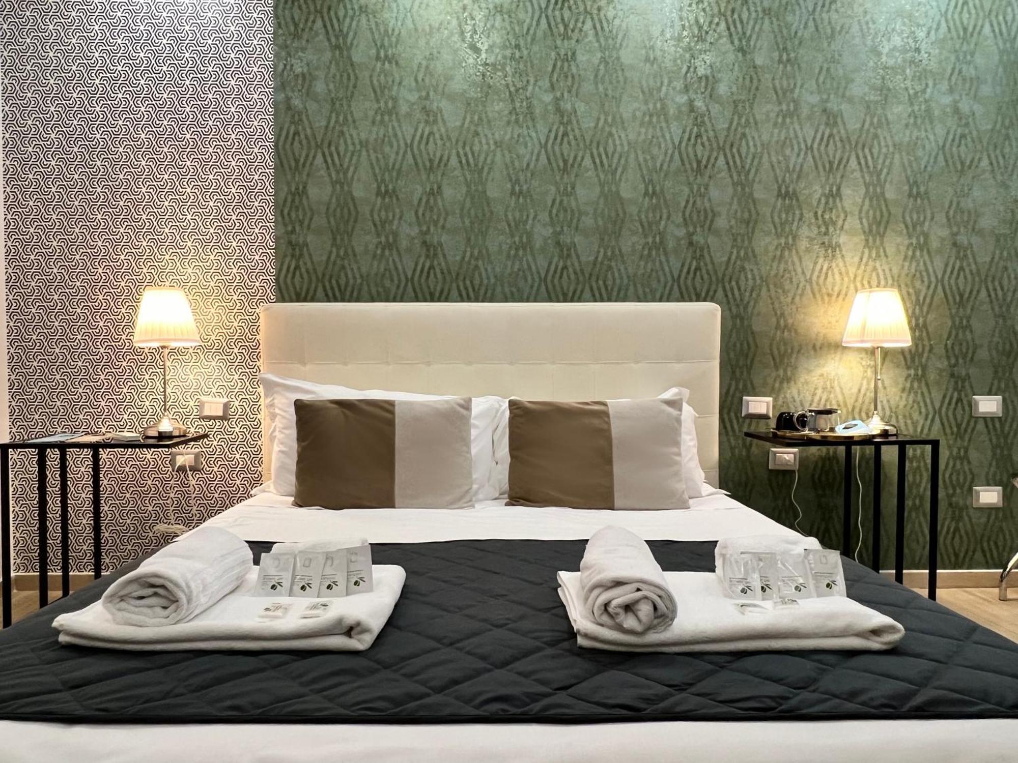 Luxury Triple Room,1770112296:JPEG