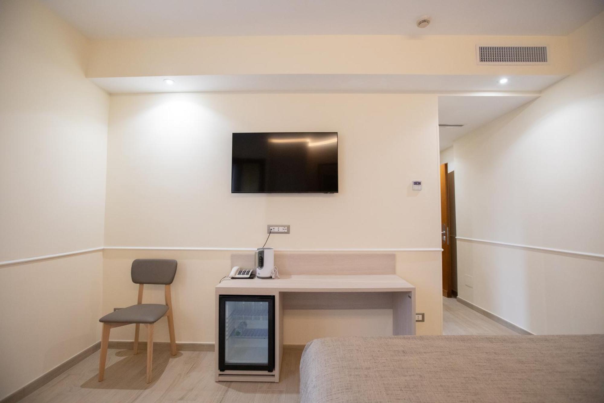 Superior Double or Twin Room Terrace,1542643639:JPEG