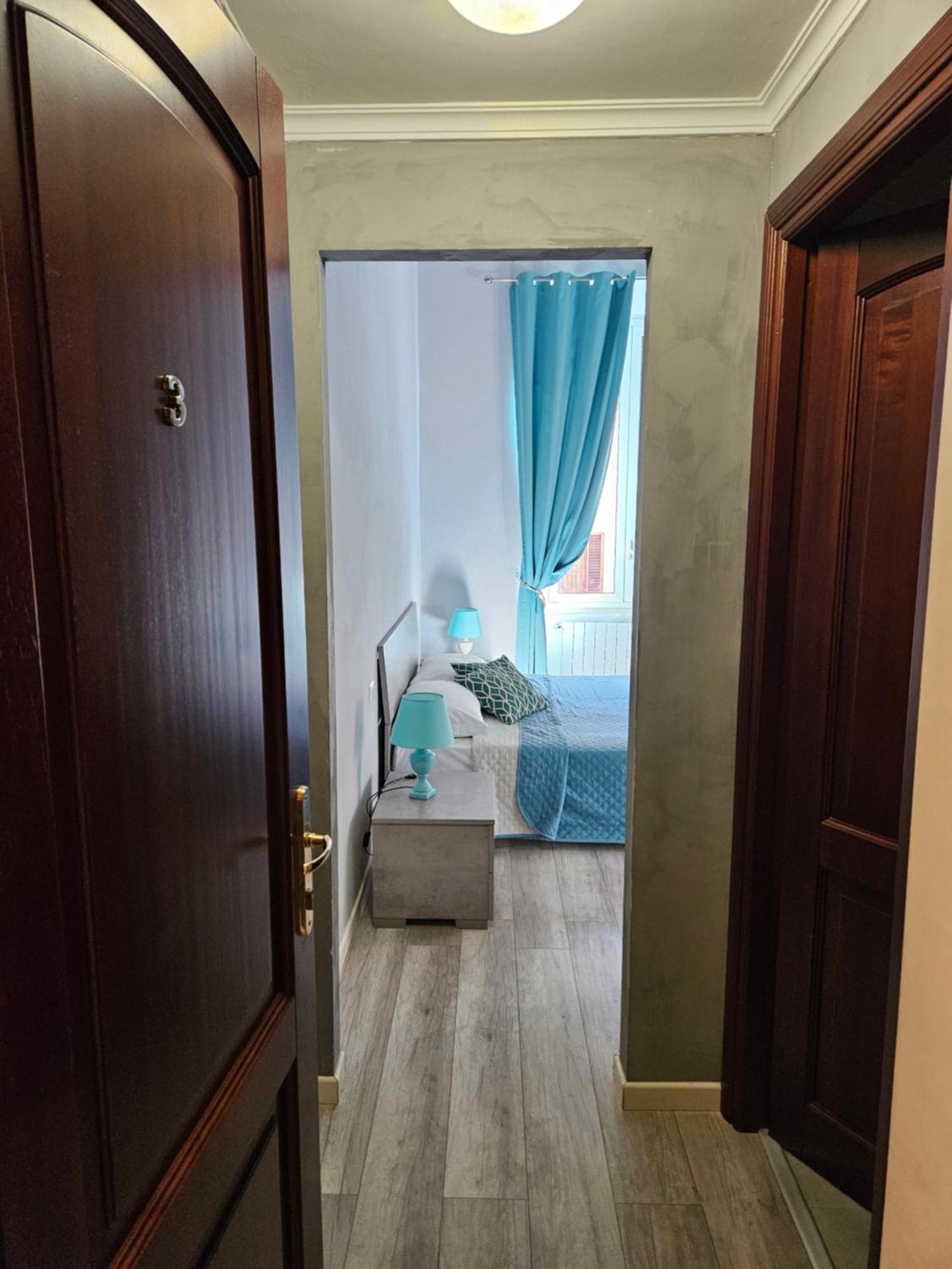 Double Room Private Bathroom