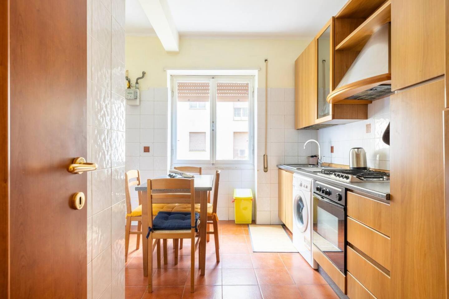 Two-Bedroom Apartment,1553617015:JPEG