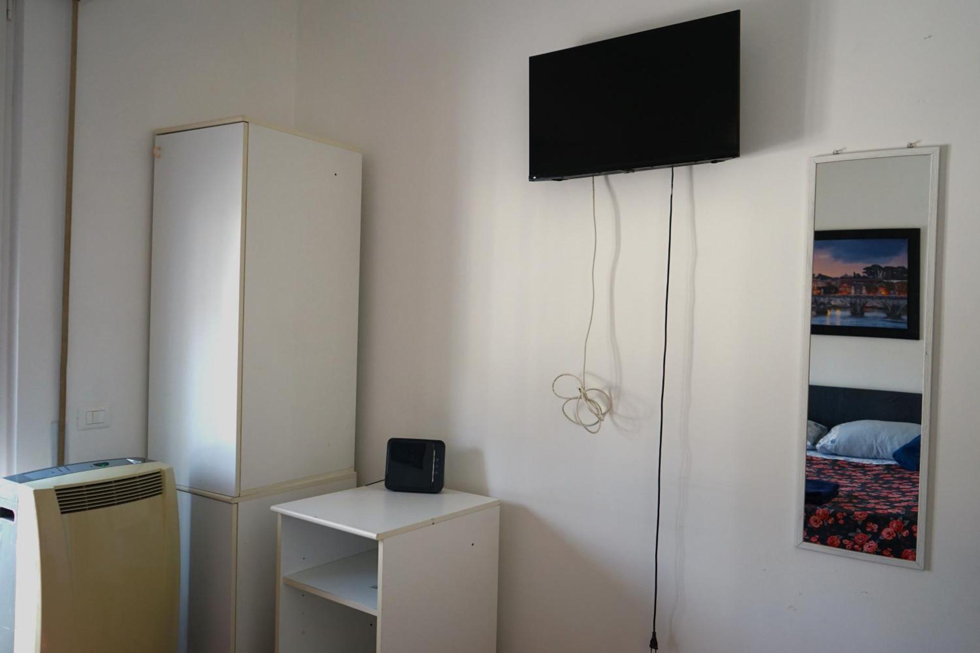 Deluxe Double Room Balcony,898695868:JPEG