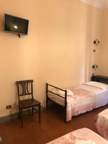 Quadruple Room,1557939370:JPEG
