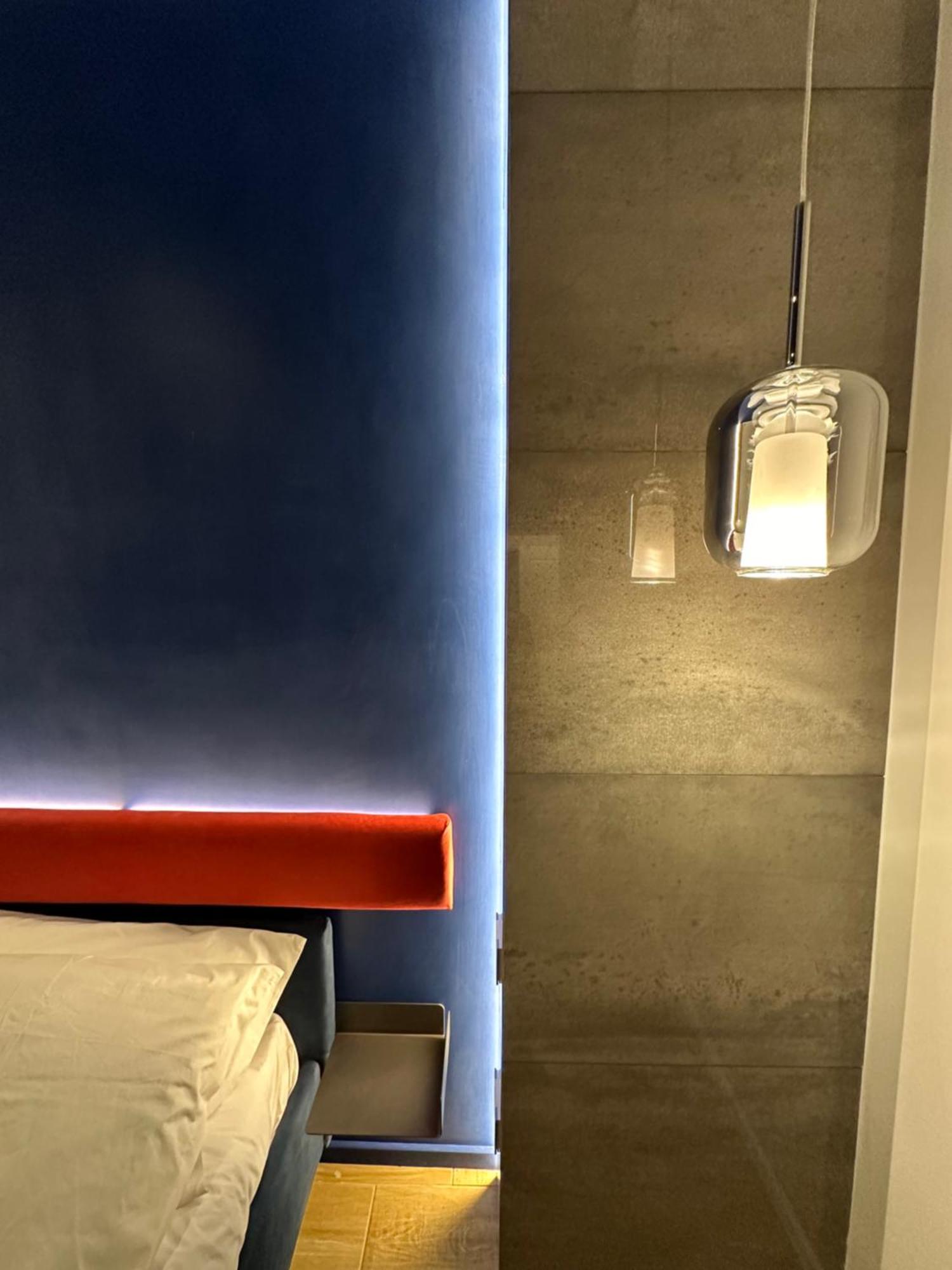 Double Room,1572370874:JPEG