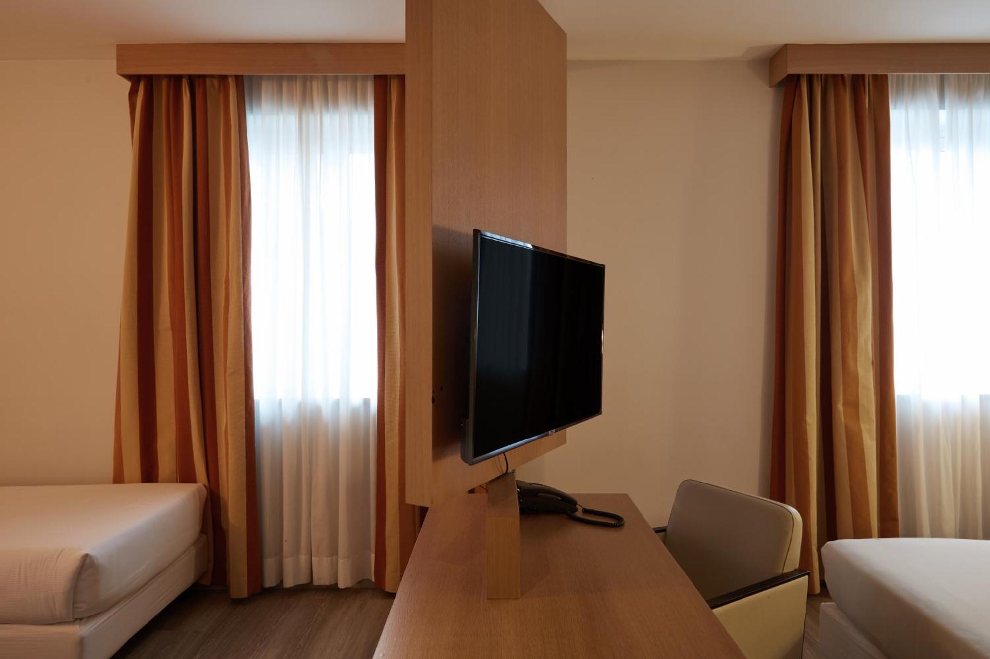 Quarto Familiar Clássico