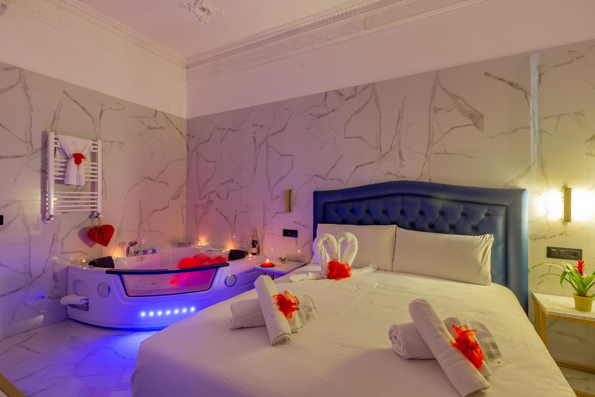 Double Room Spa Bath,1576828622:JPEG