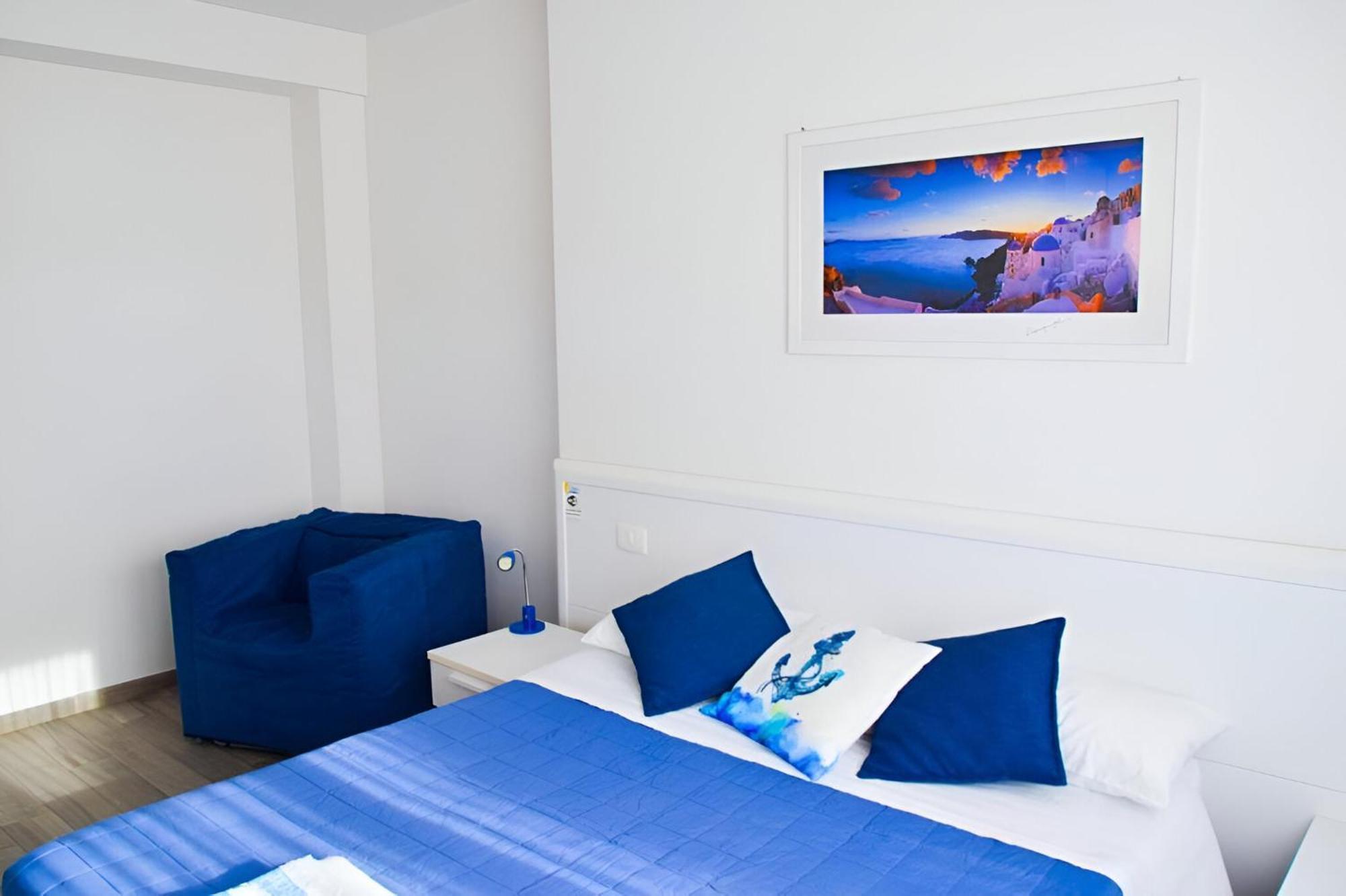 Deluxe Triple Room Sea View