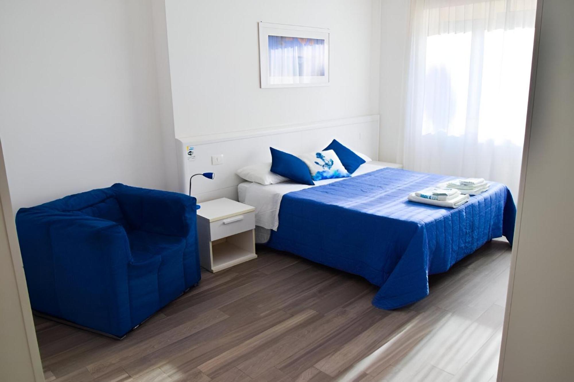 Deluxe Triple Room Sea View