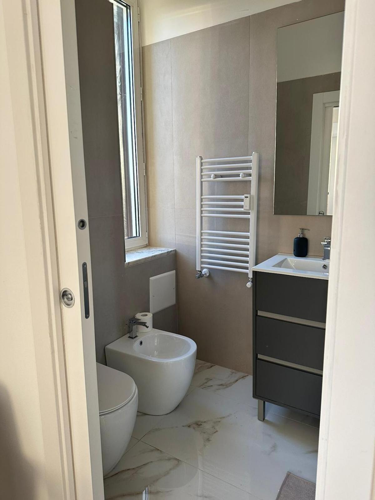 Deluxe Room,1582968825:JPEG