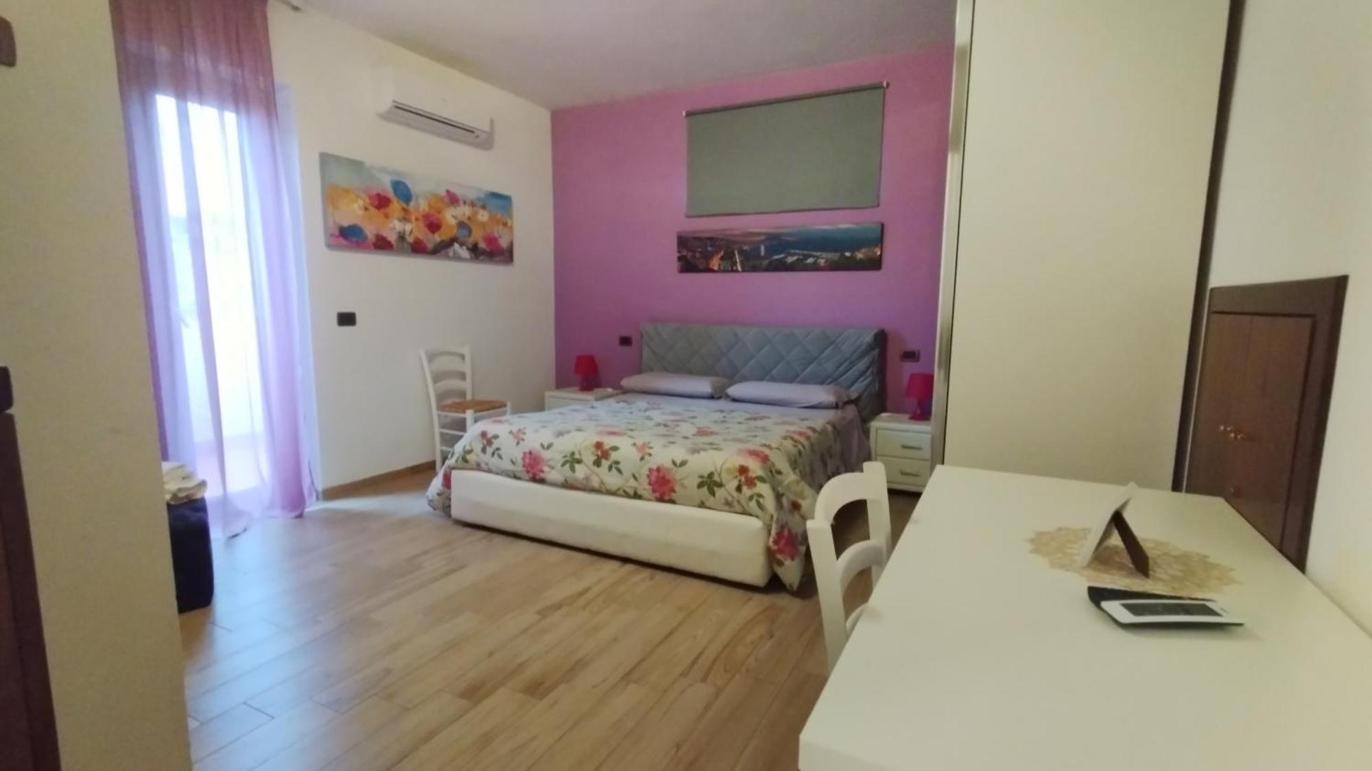 Double Room Private Bathroom