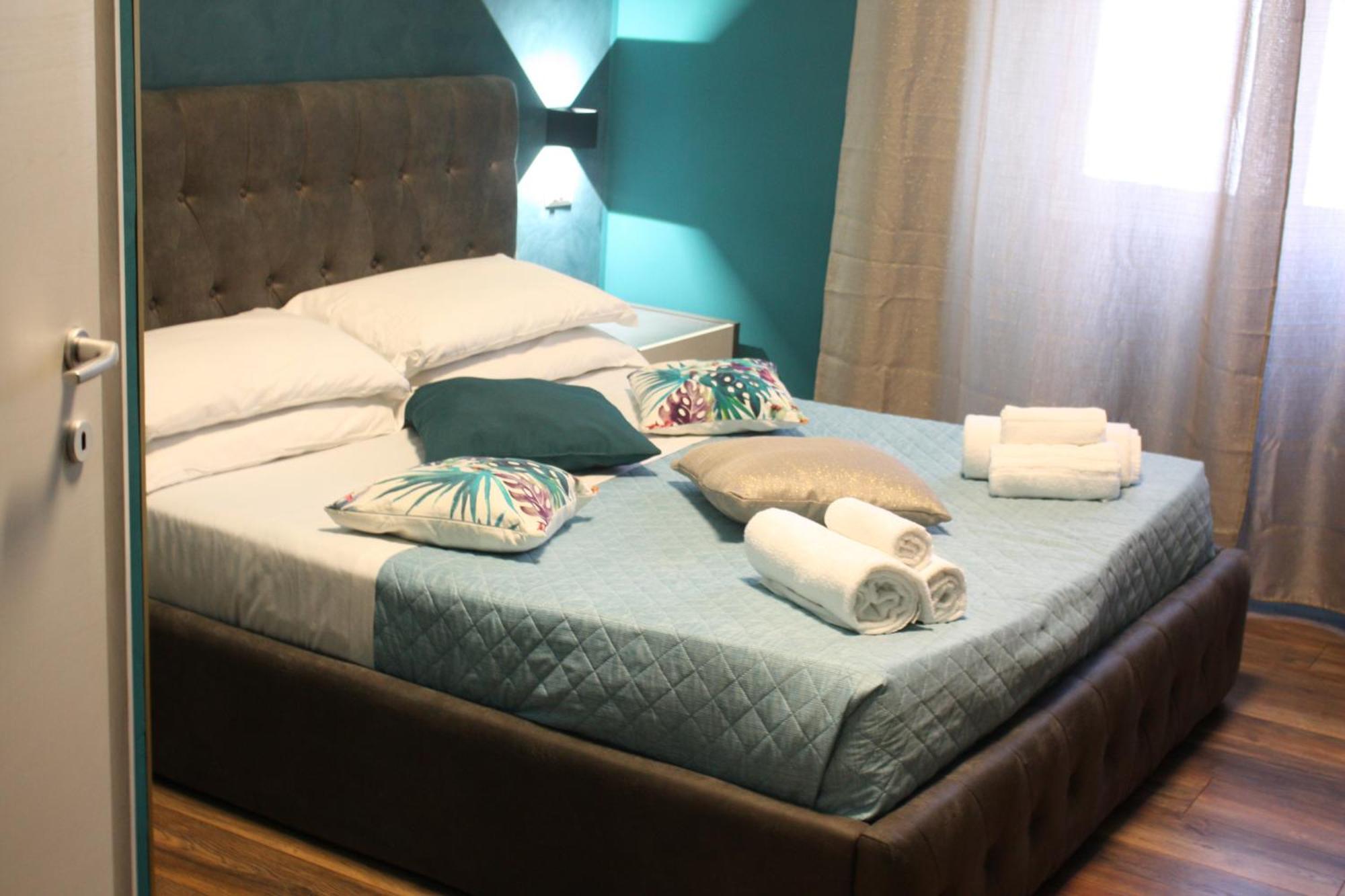 King Room,1592058683:JPEG