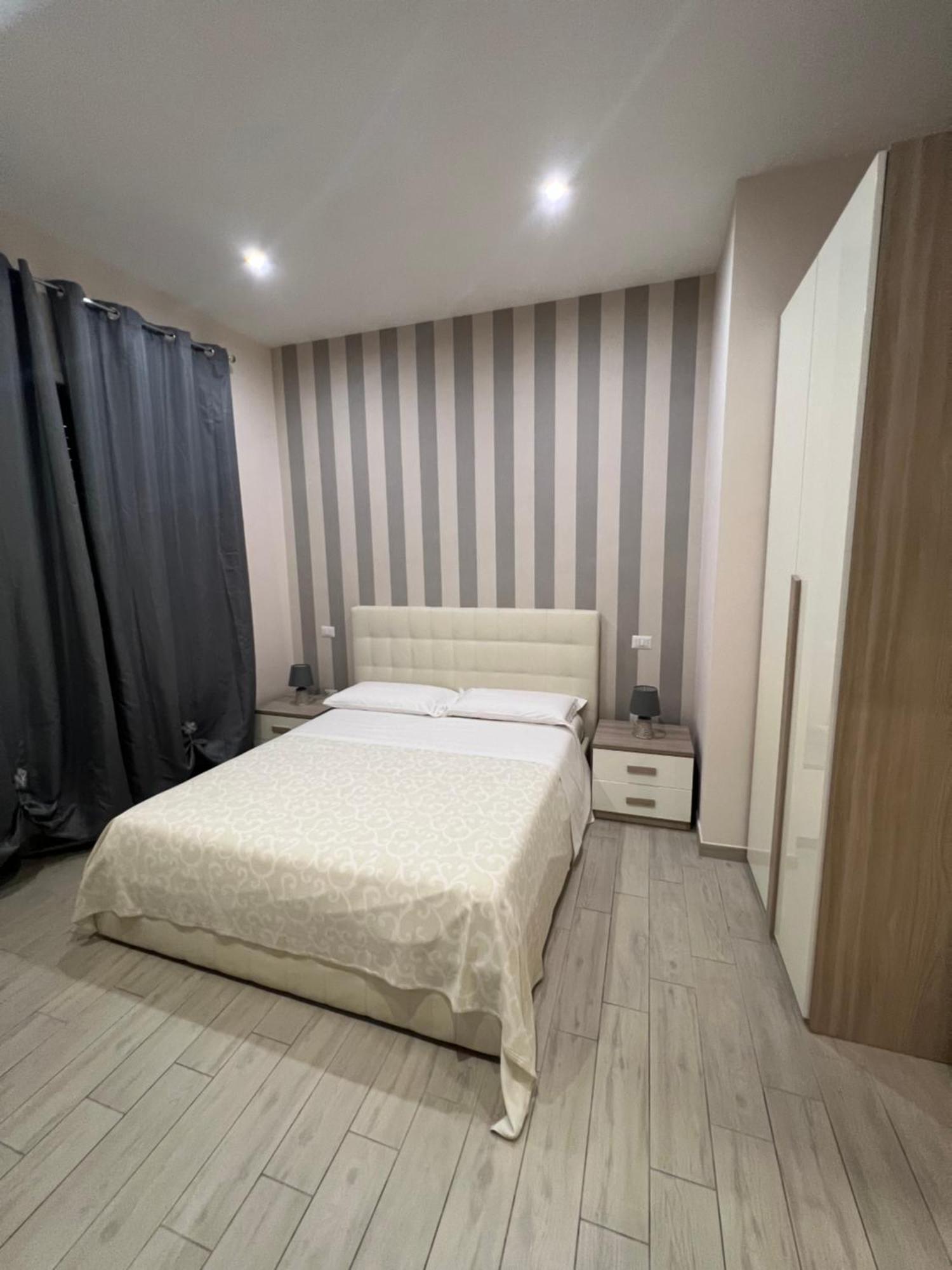 Large Double Room,1743268868:JPEG