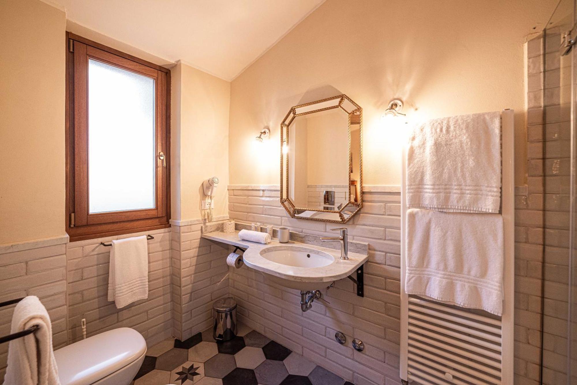 Triple Room,1600583881:JPEG