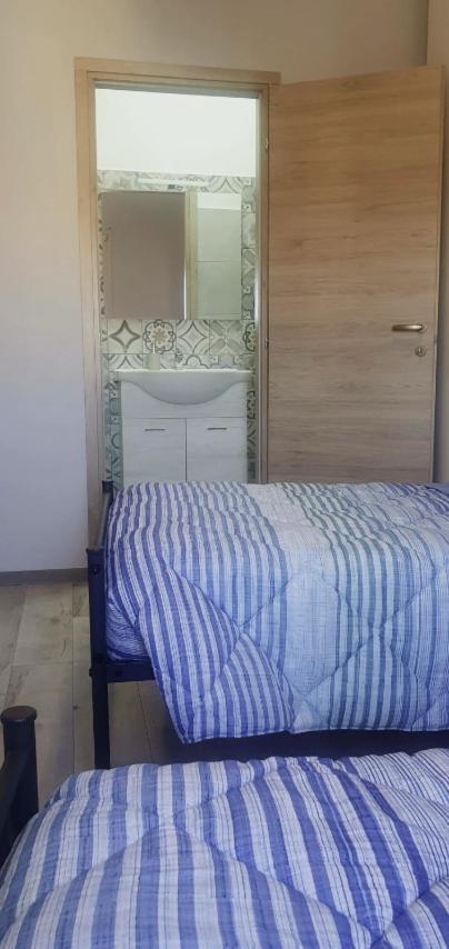 Twin Room Private Bathroom,1605385911:JPEG