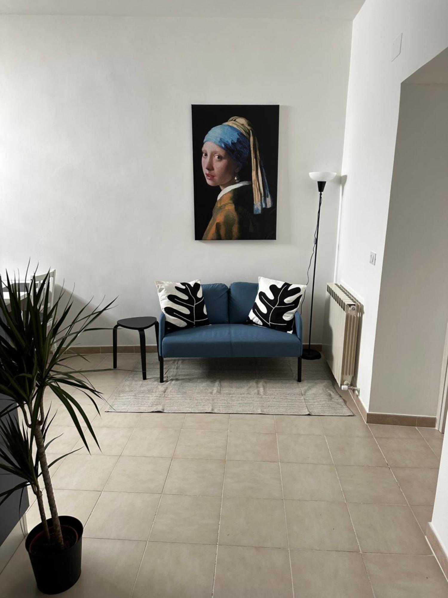 Single Room,1607465598:JPEG