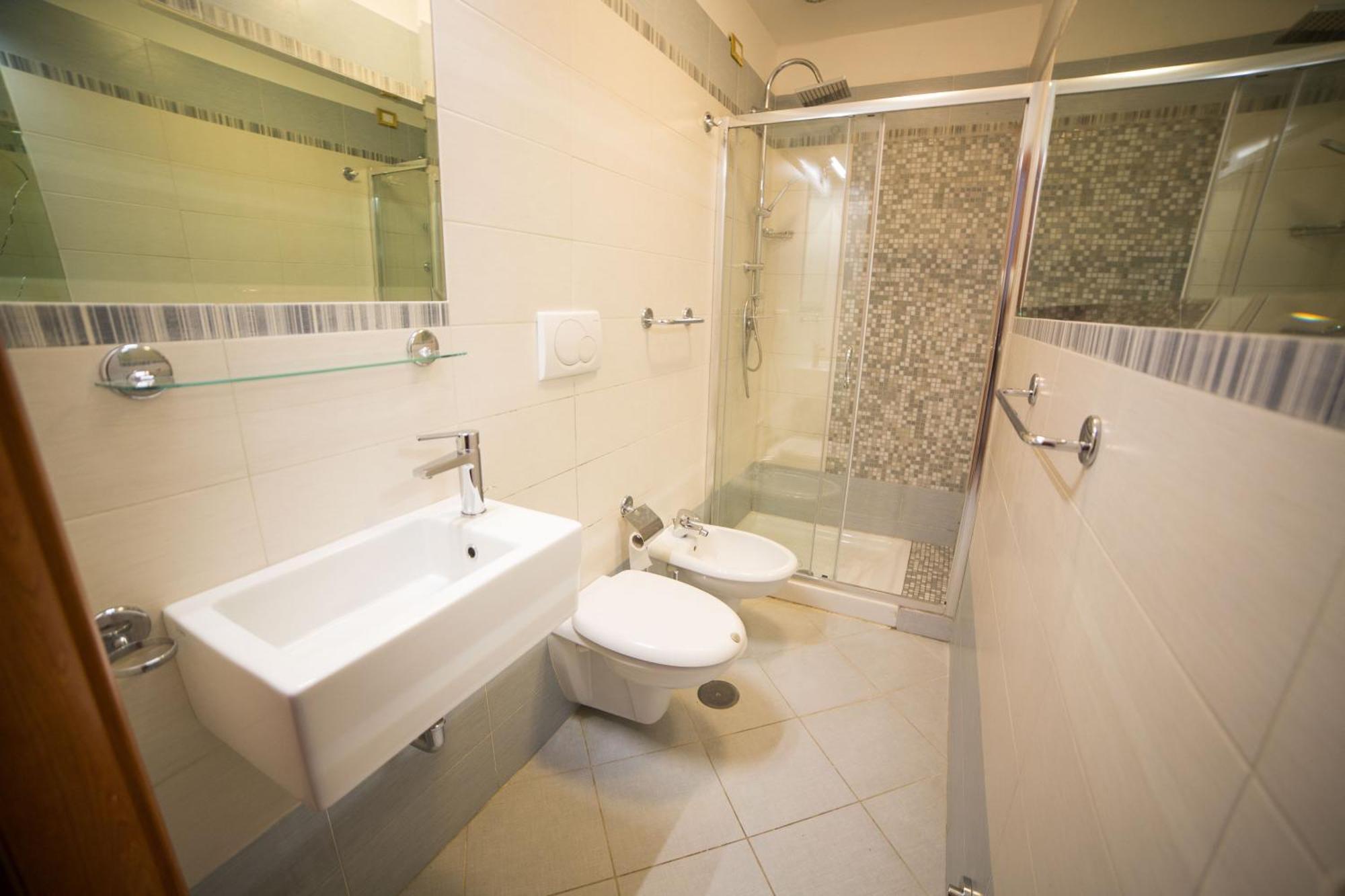 Large Double Room