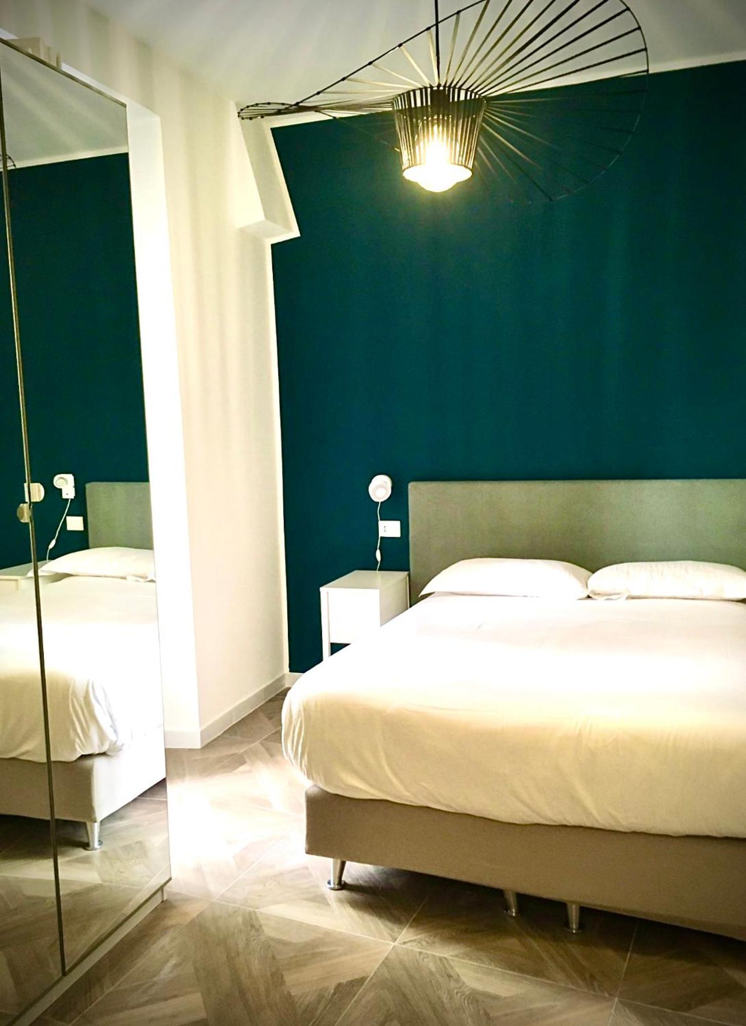 Double Room Private Bathroom