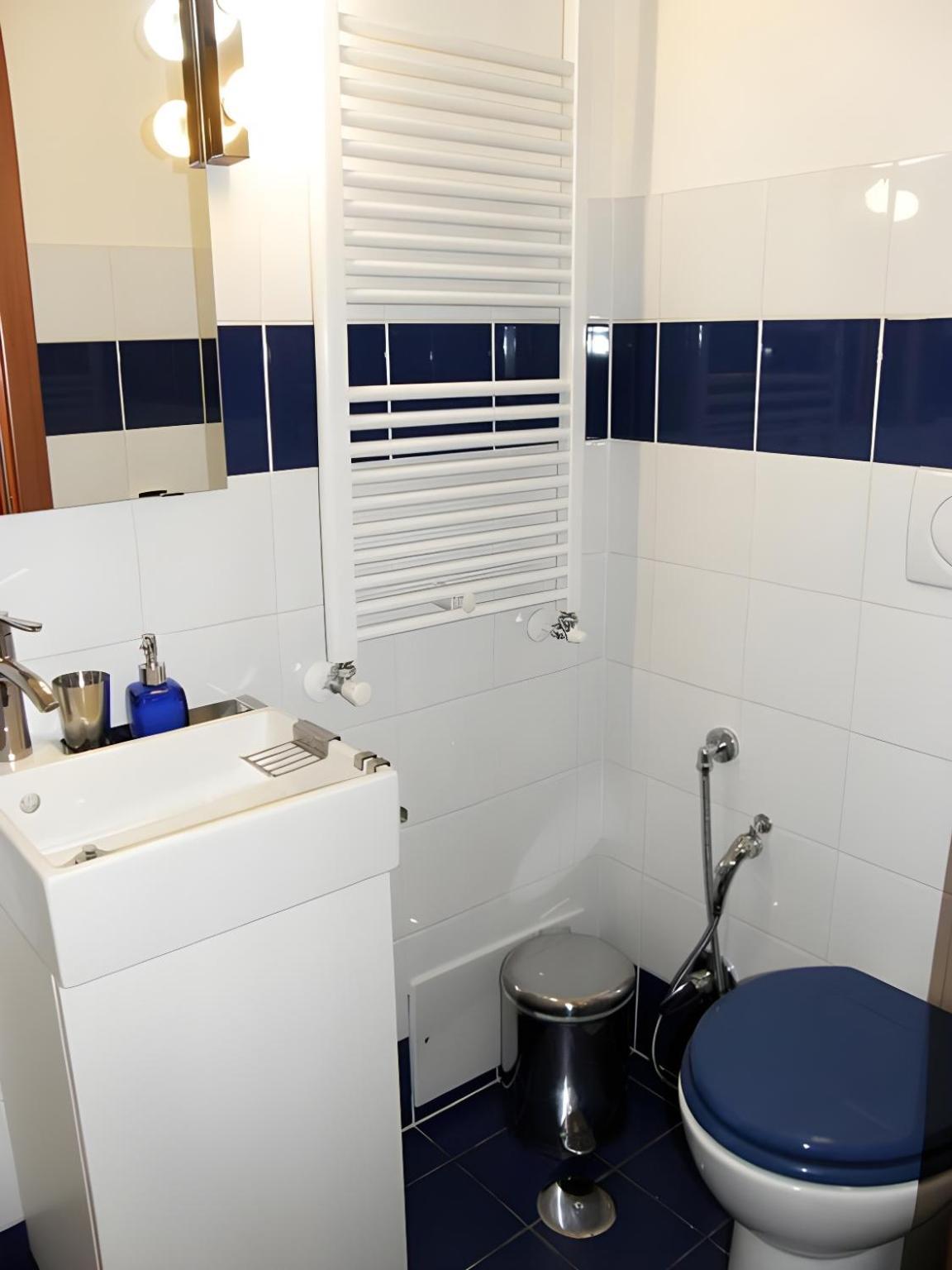 Double Room,1622046015:JPEG