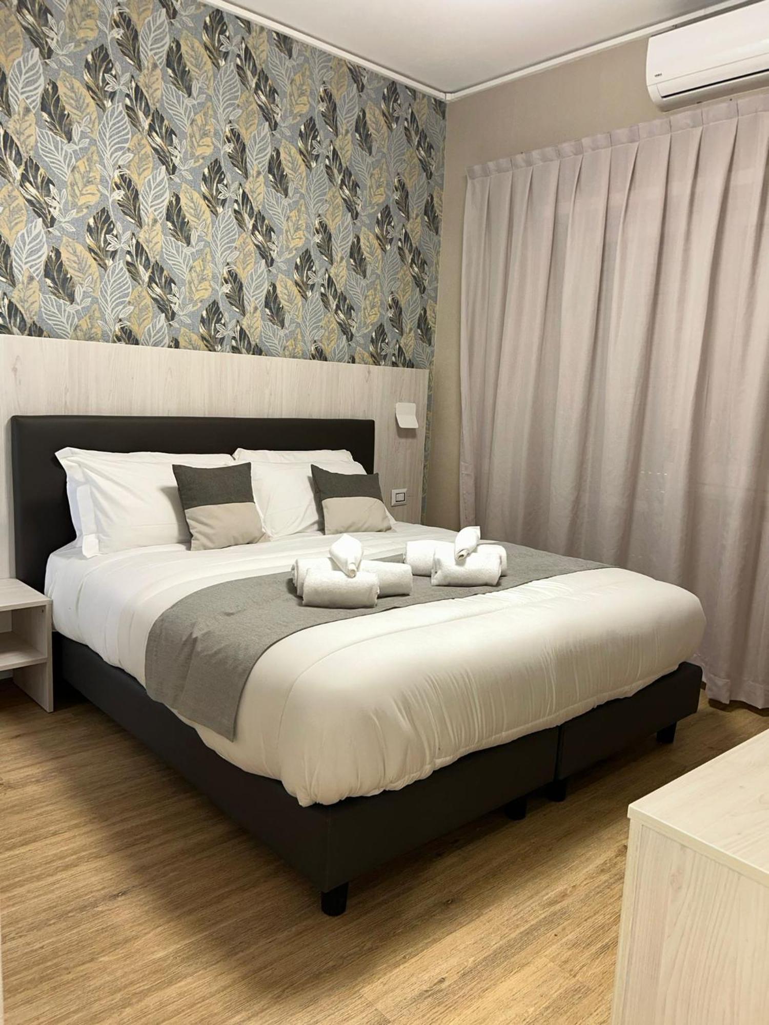 Double or Twin Room,1629896321:JPEG
