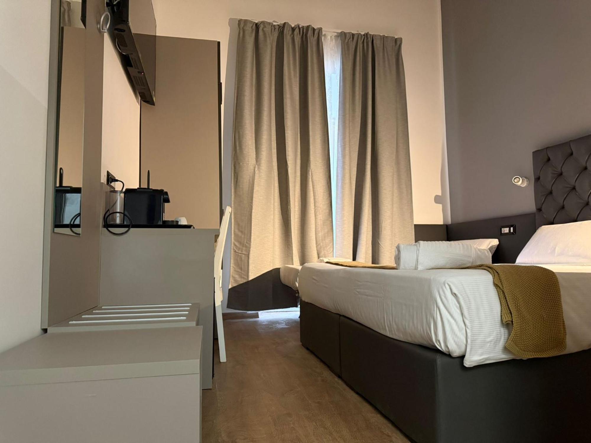 Pokój trzyosobowy z balkonem