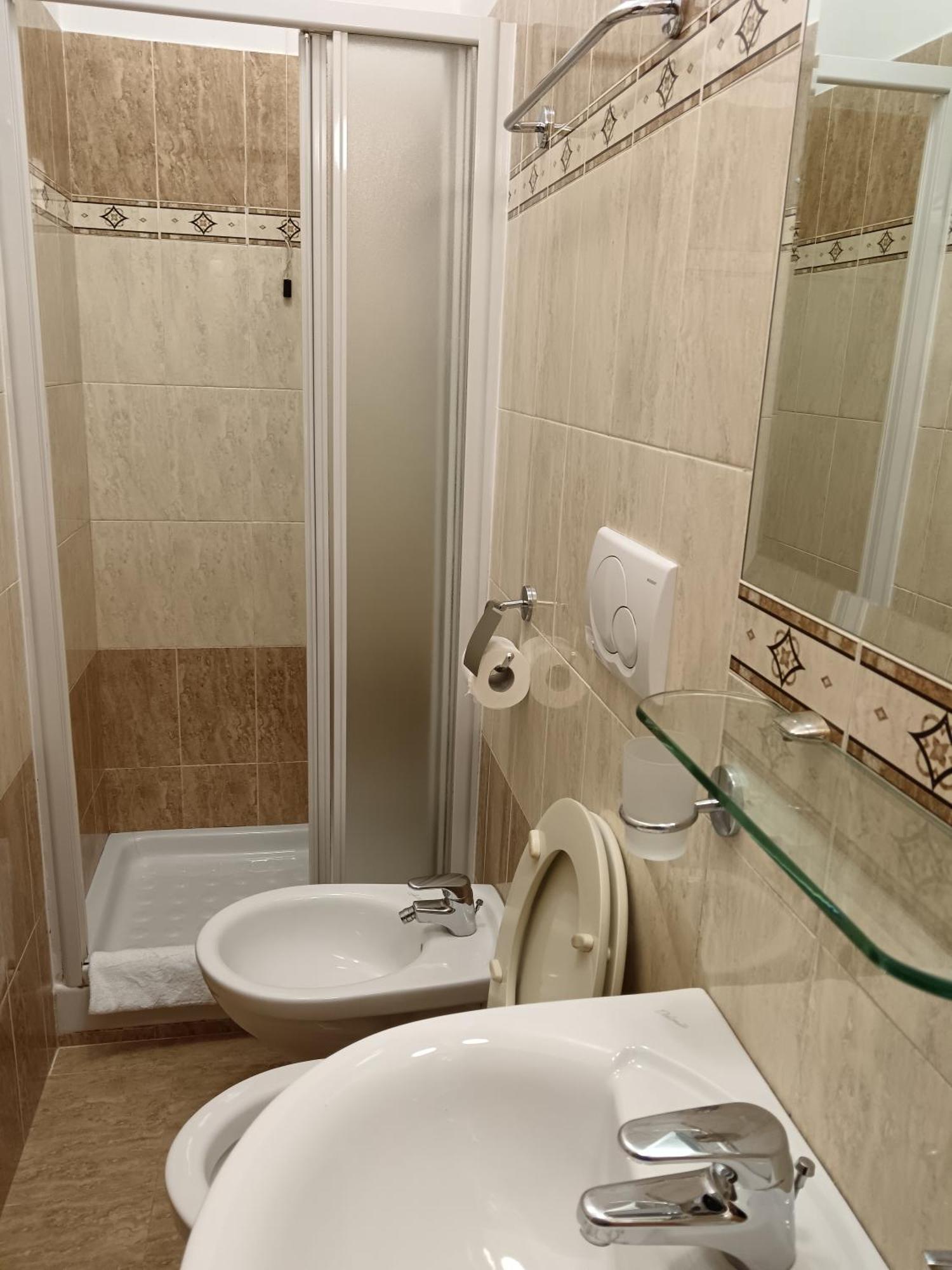 Large Double Room
