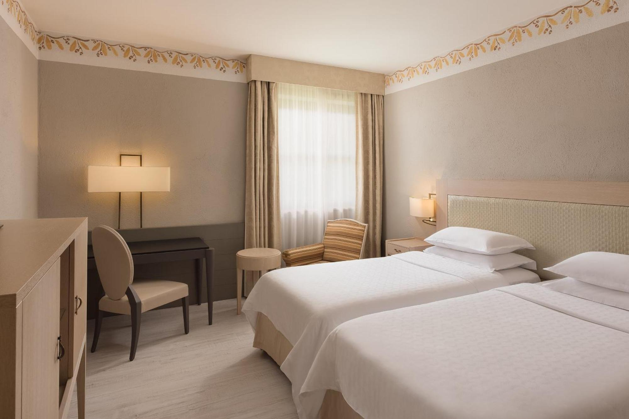 Deluxe Twin Room,1698850647:JPEG