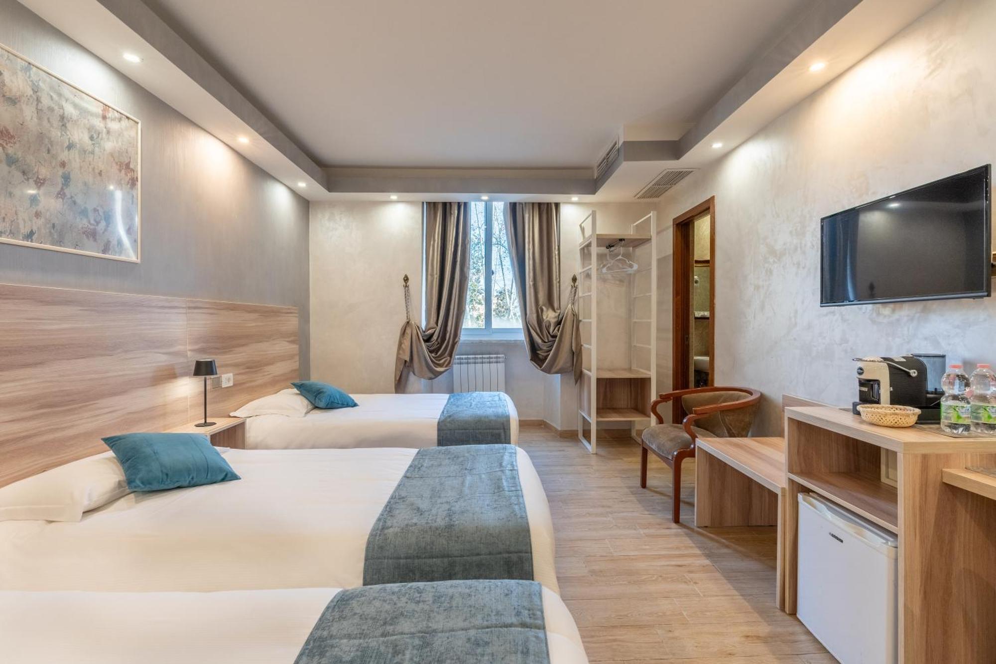 Standard Triple Room,1641760110:JPEG