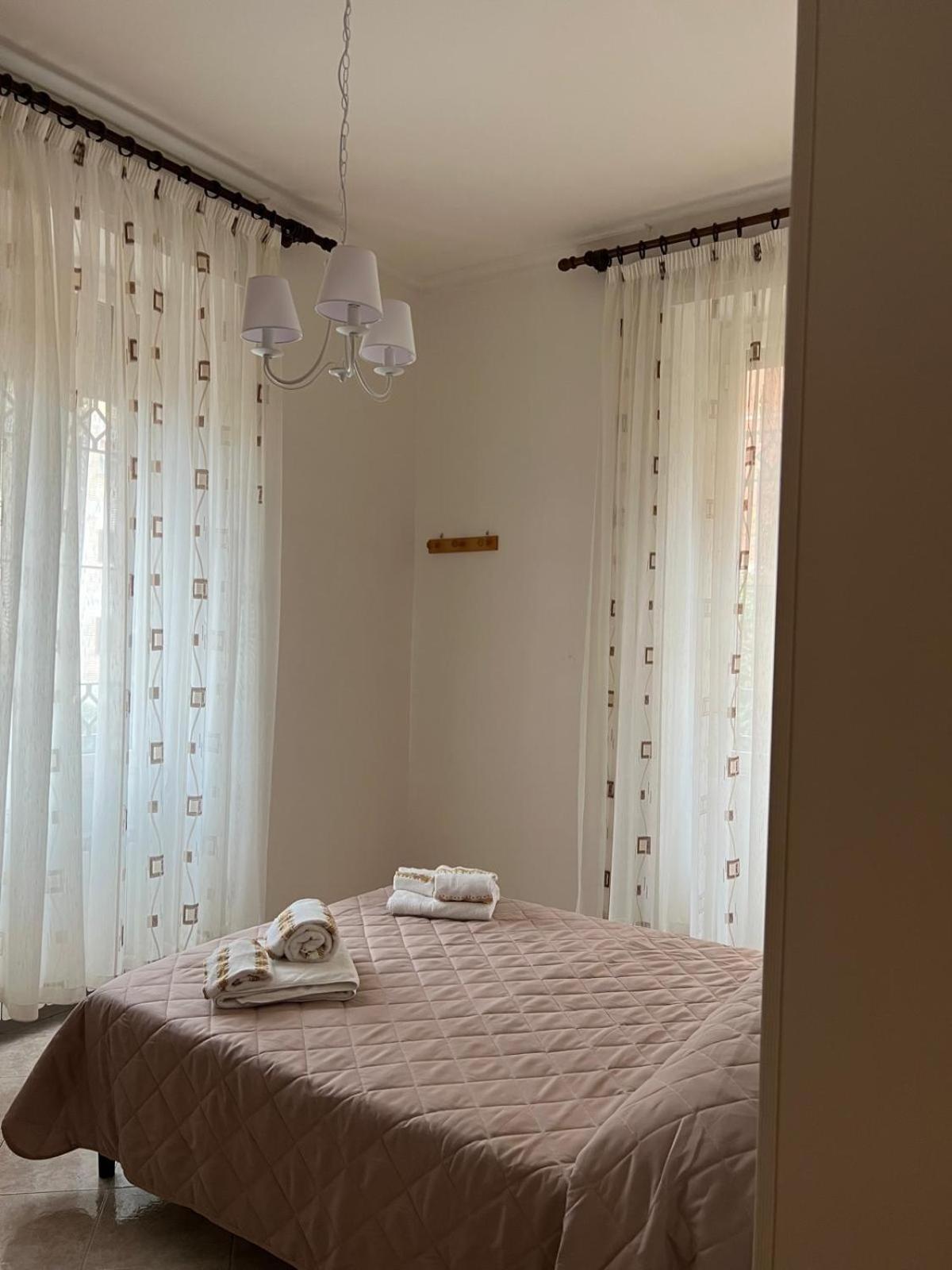 Large Single Room,1659133127:JPEG