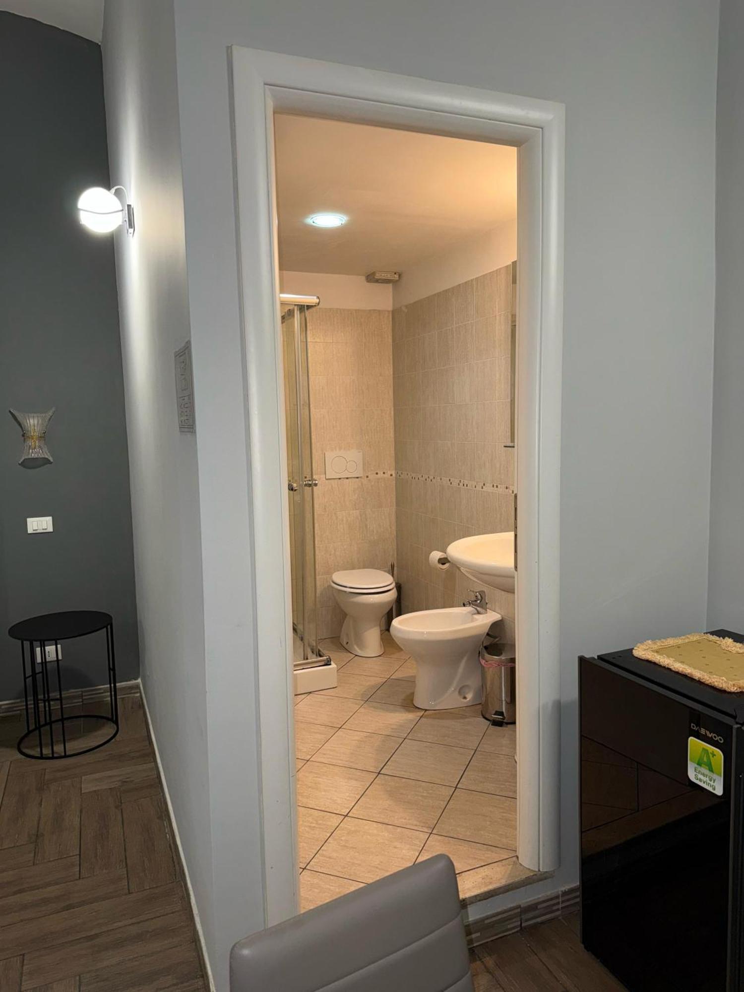 Mini Suite,1722958980:JPEG