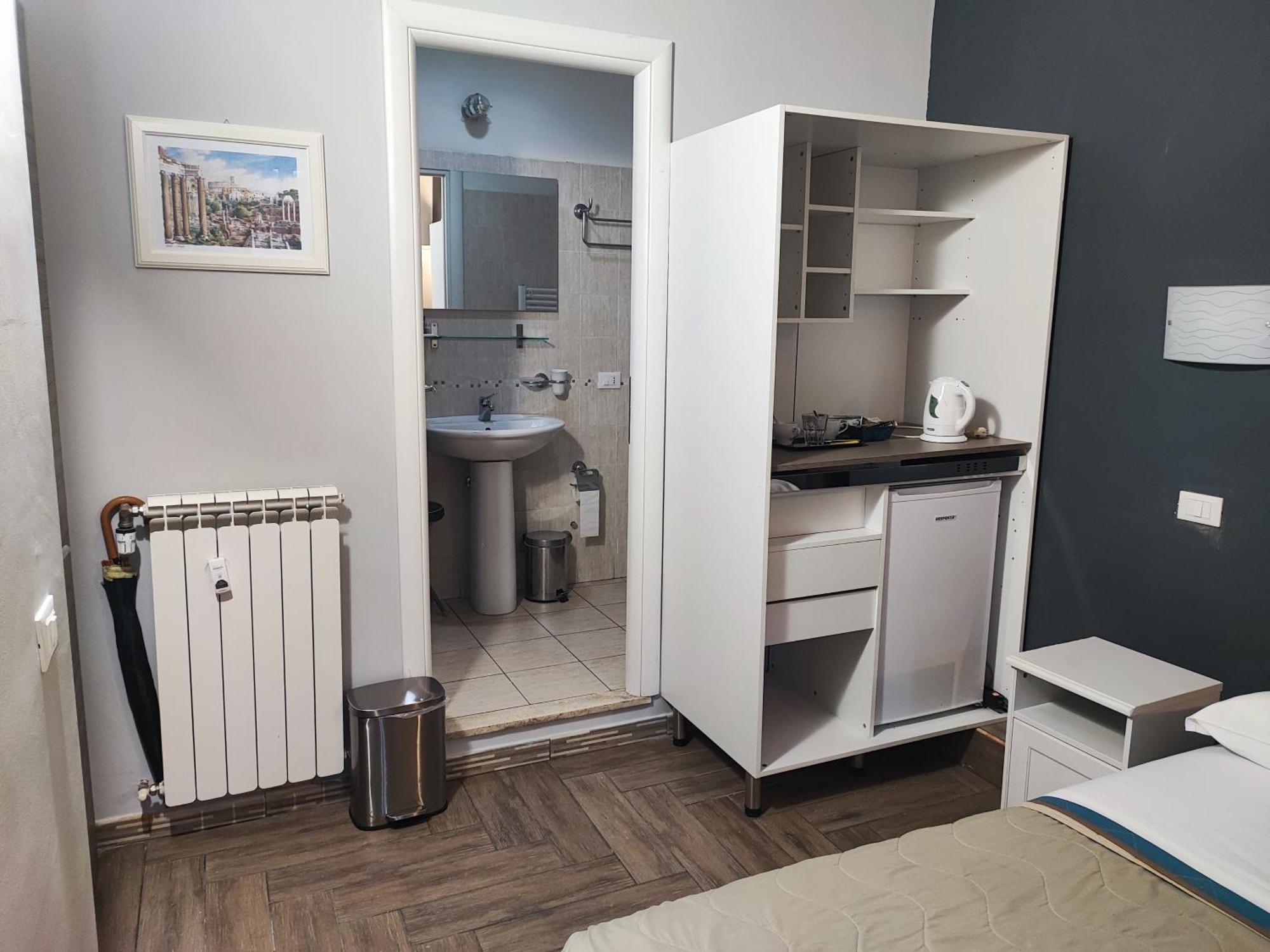 Double Room with Private Bathroom,1649032865:JPEG