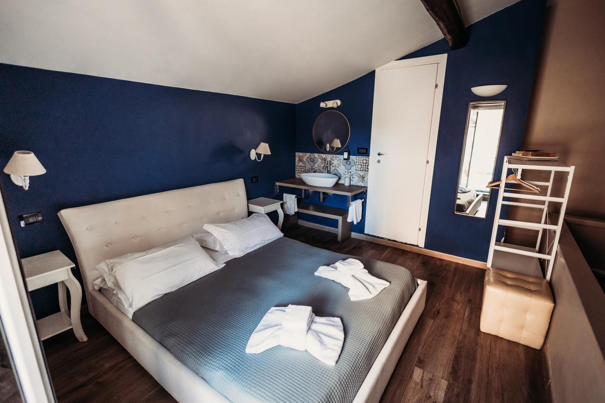 Superior Double Room,1662393412:JPEG