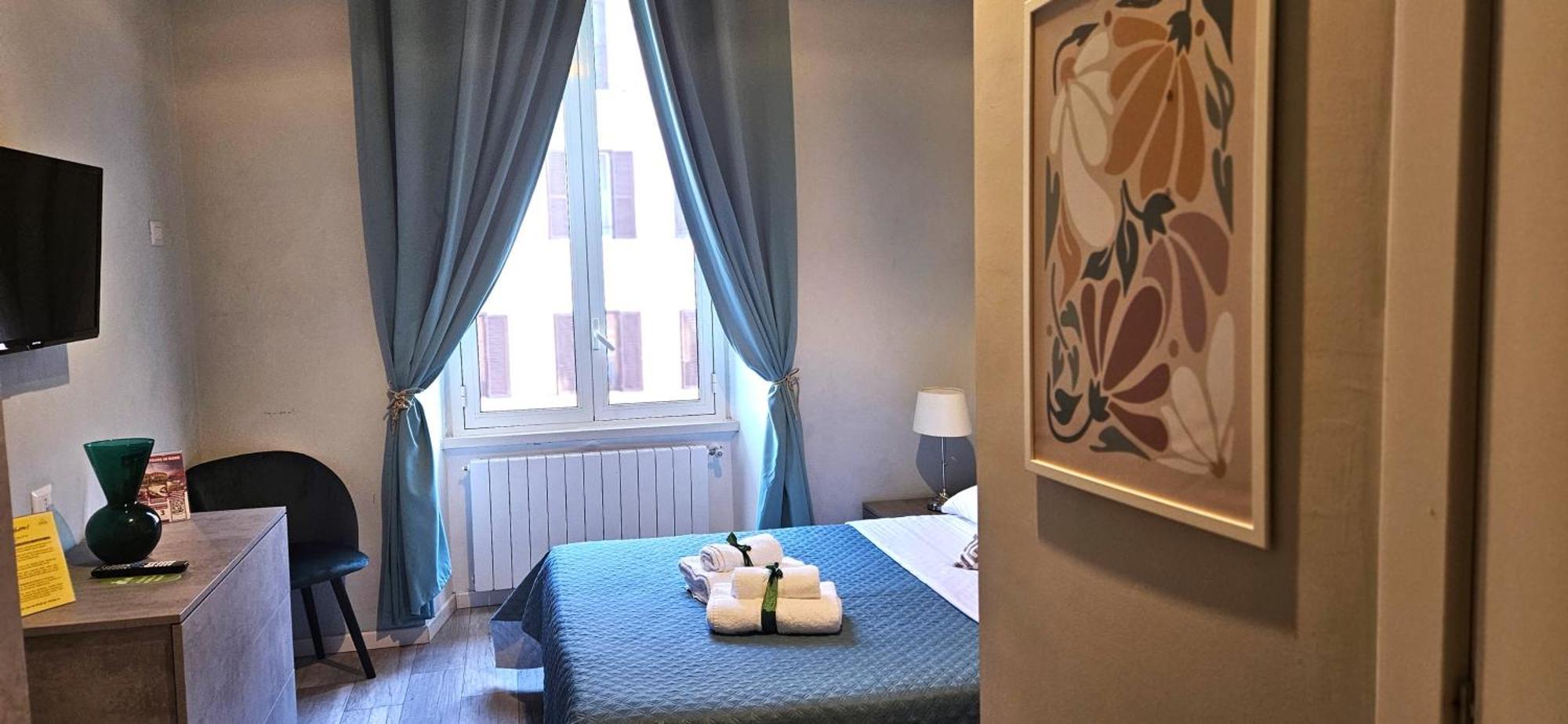 Double Room Private Bathroom