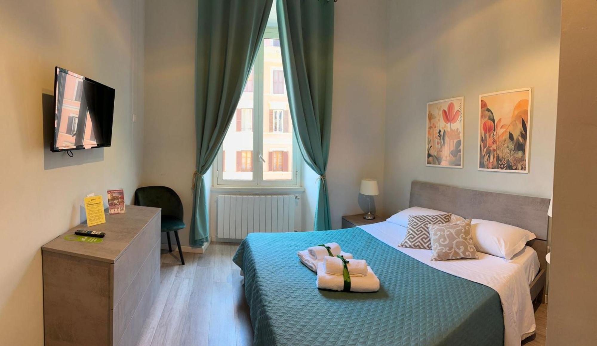 Double Room Private Bathroom
