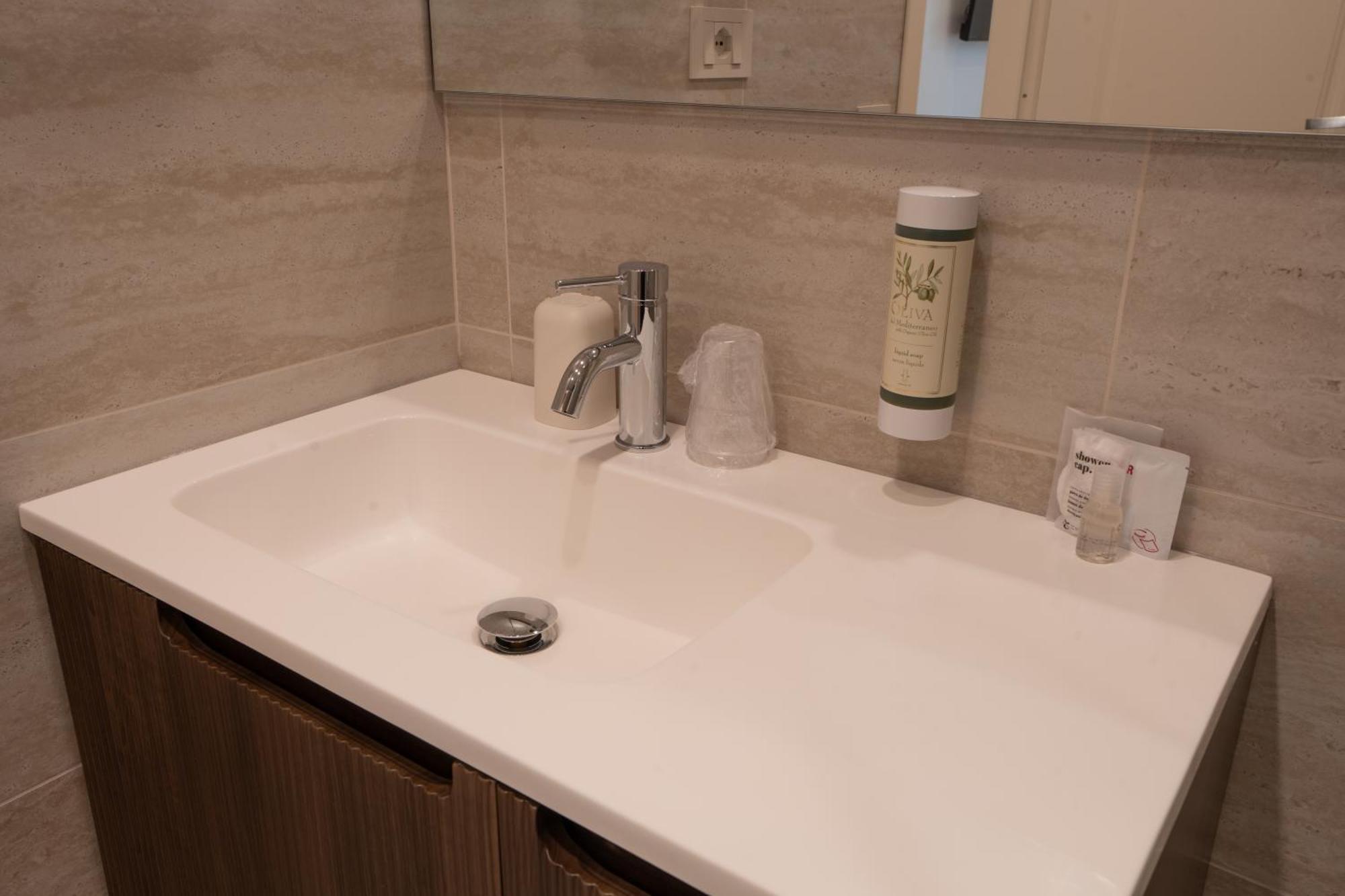 Camera Matrimoniale con Bagno Privato