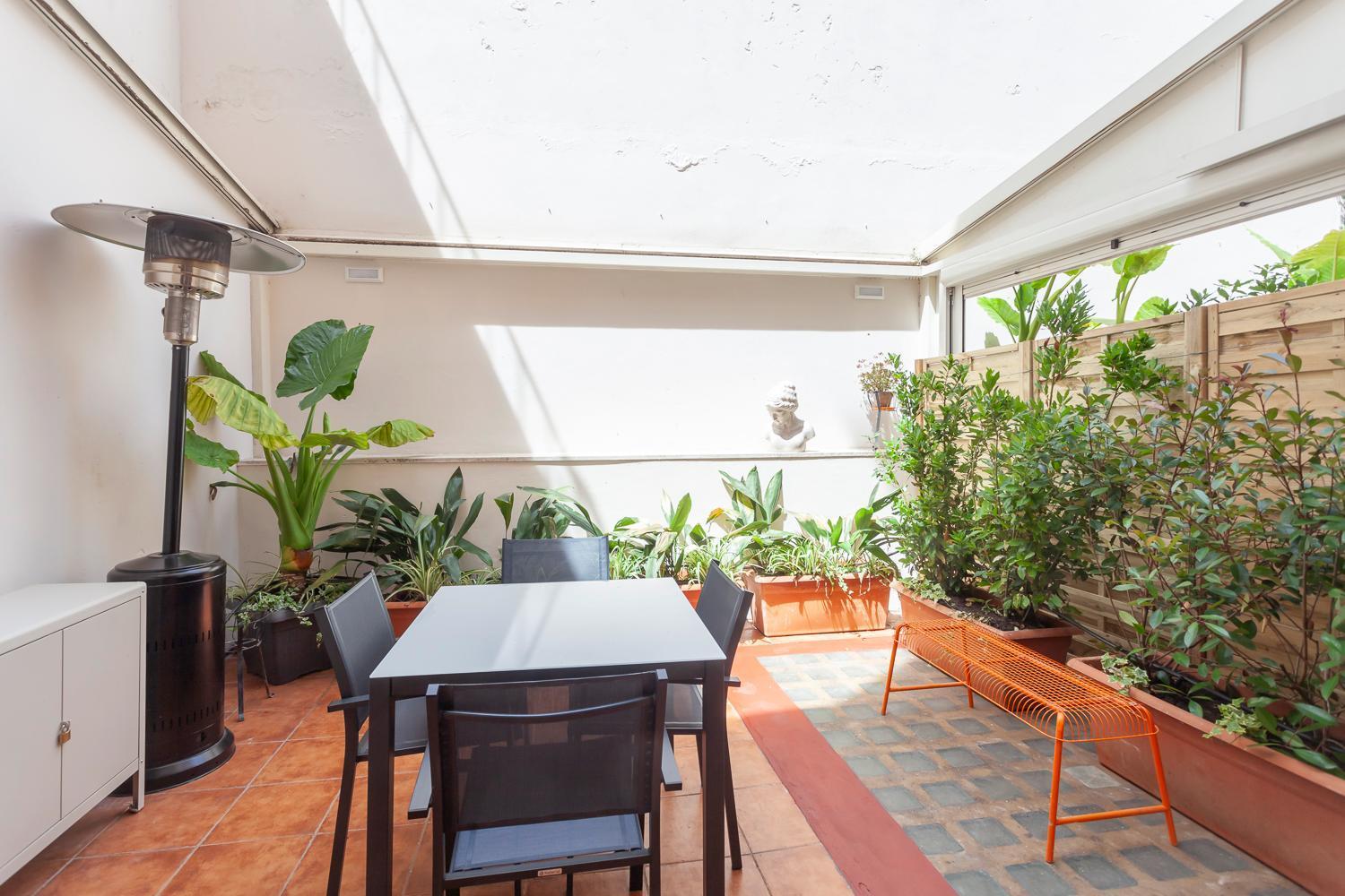 Family Room with Terrace,1681889219:JPEG