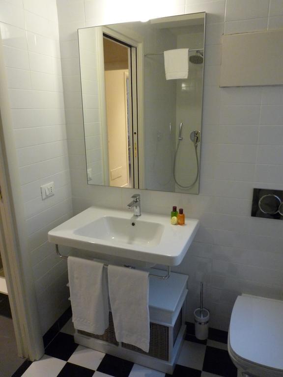 Triple Room,169060971:JPEG