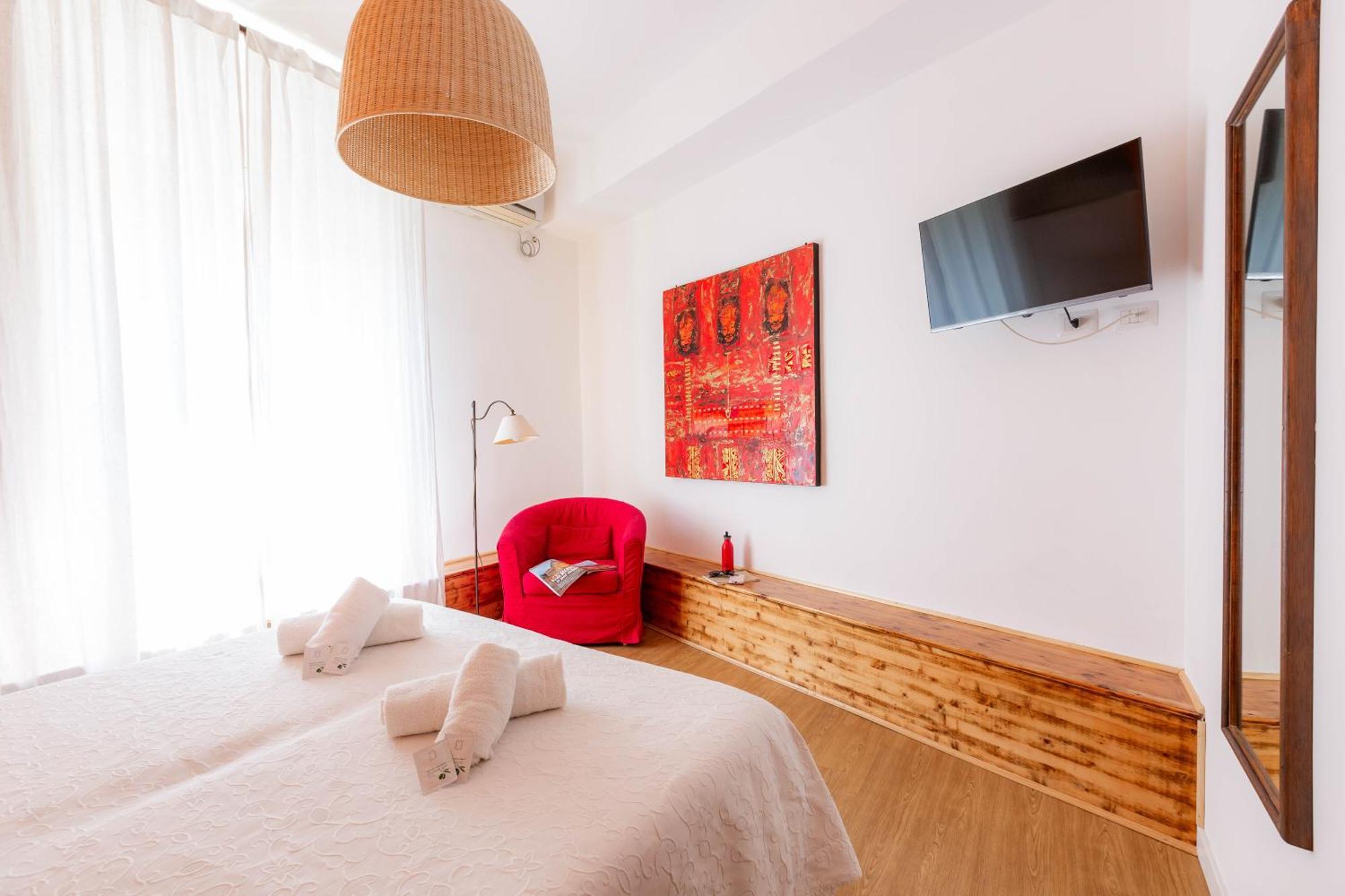 Double Room Private Bathroom