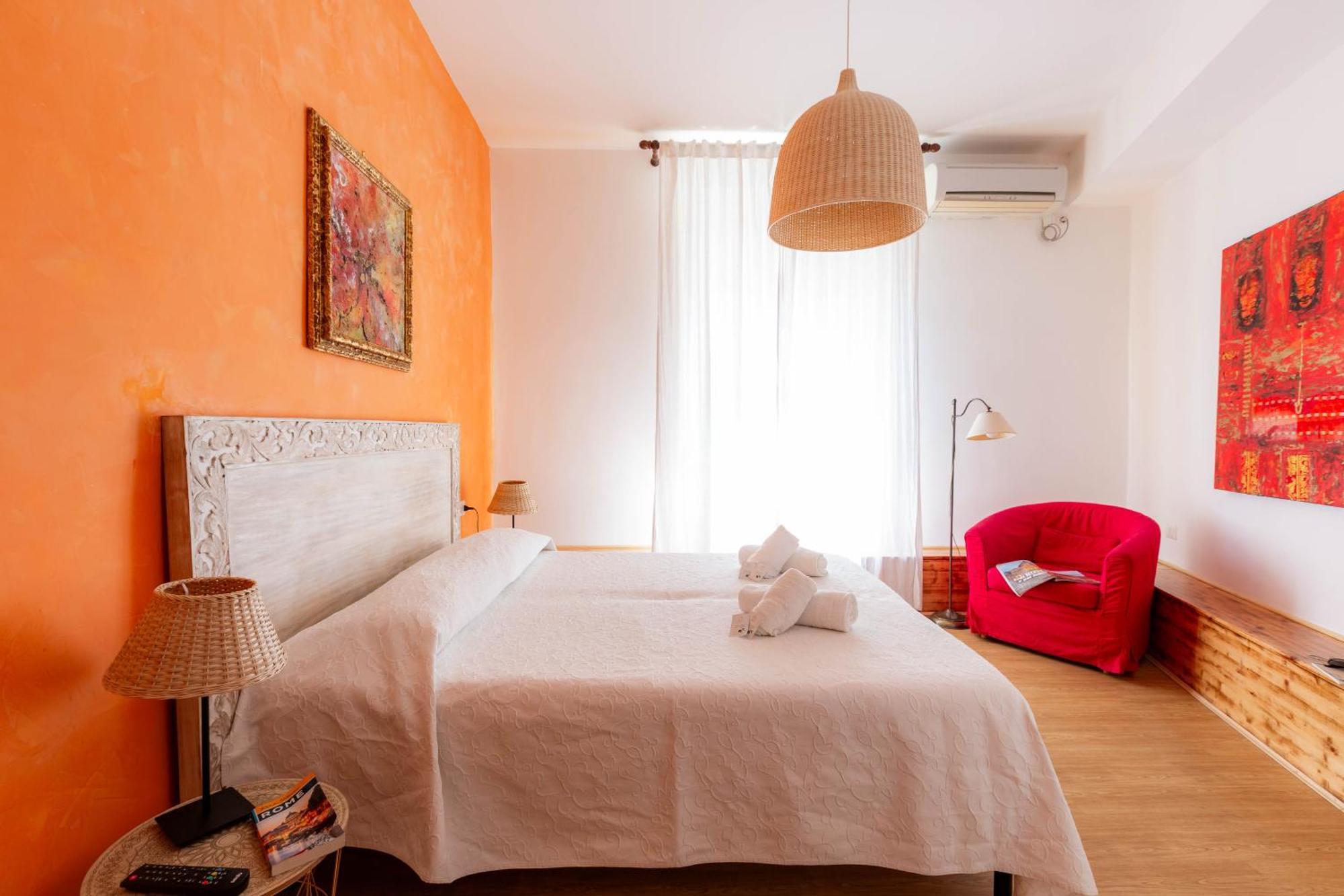 Double Room Private Bathroom