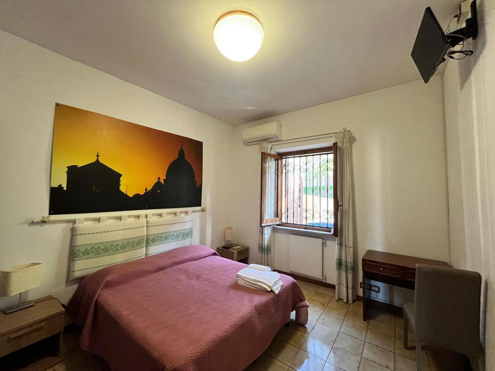 Economy Double Room,1724726592:JPEG