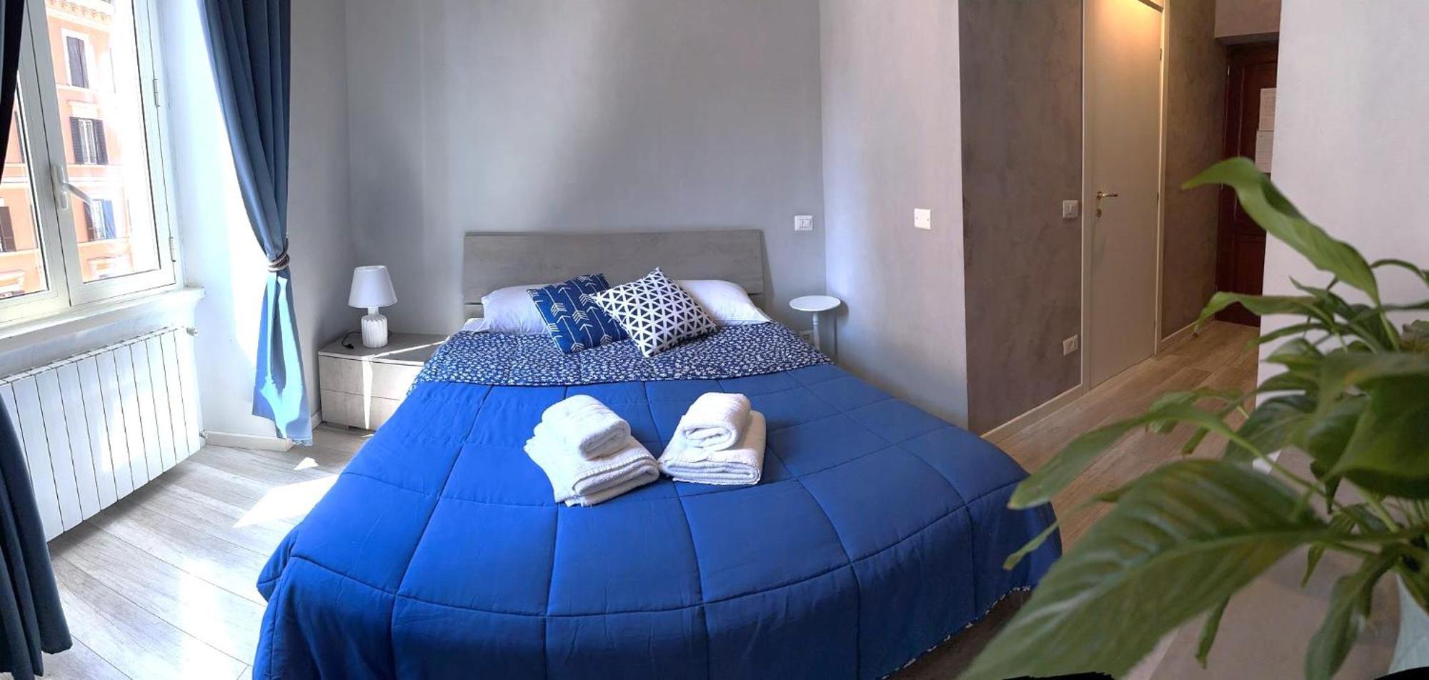 Double Room Private Bathroom