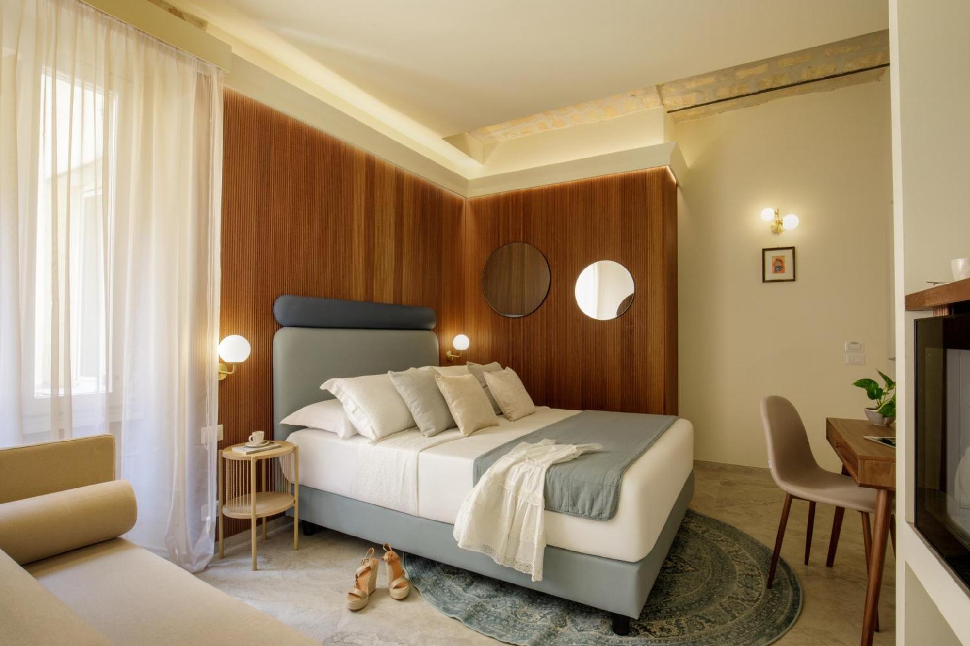 Deluxe Çift Kişilik Oda - Küvetli