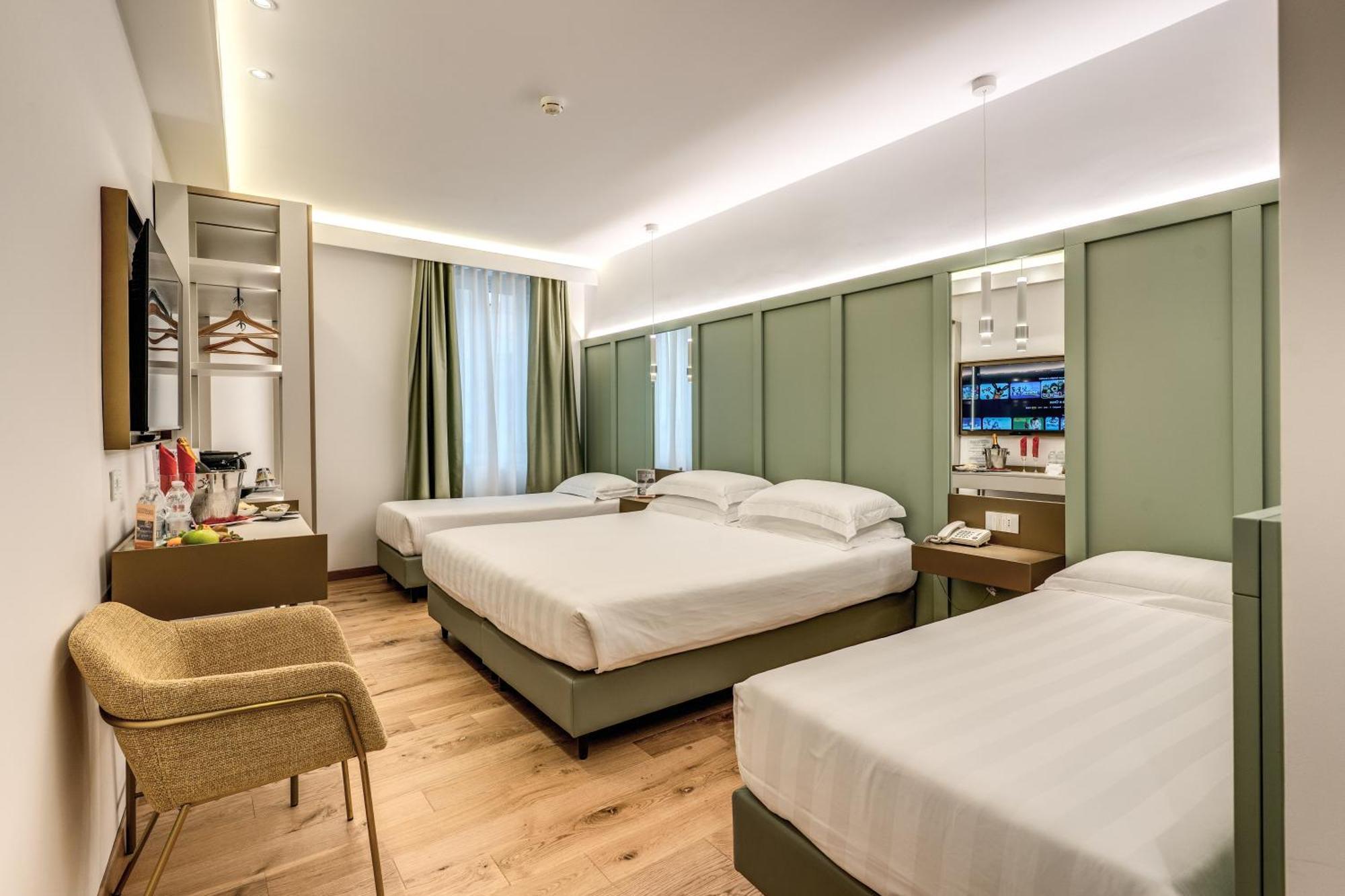 Deluxe Quadruple Room