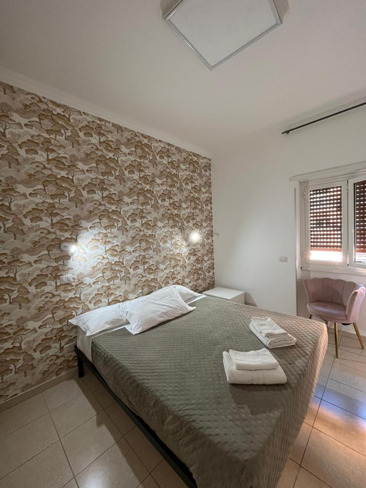 Double Room Private Bathroom