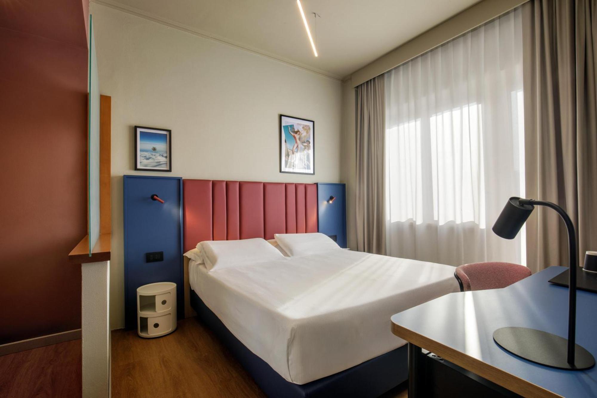 Economy Double Room,1765156014:JPEG