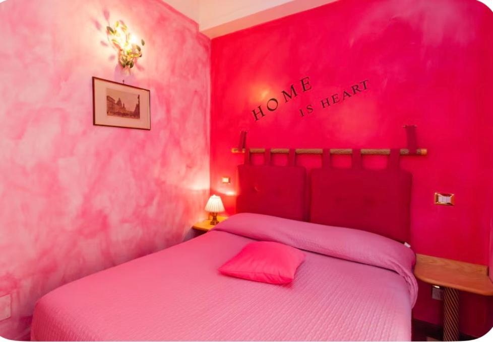 Large Double Room,1765887602:JPEG