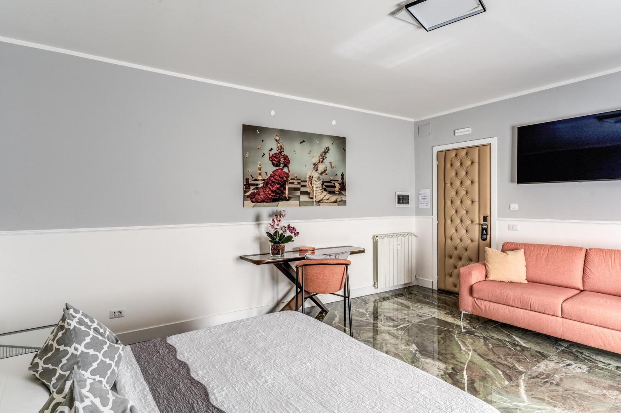 Two-Bedroom Suite