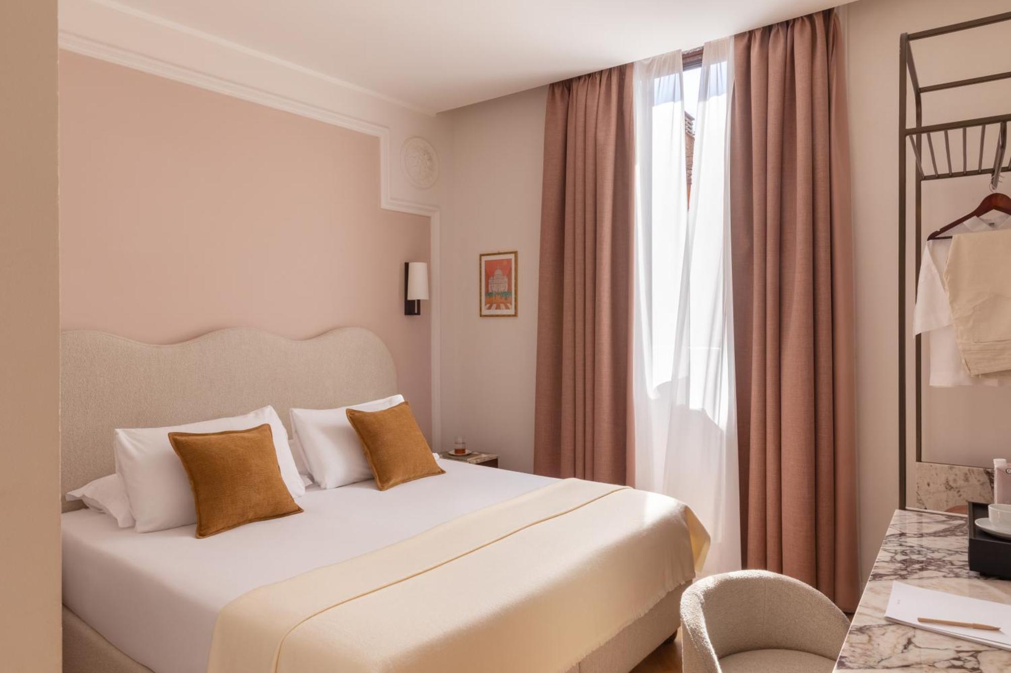 Superior Double or Twin Room,1768272283:JPEG