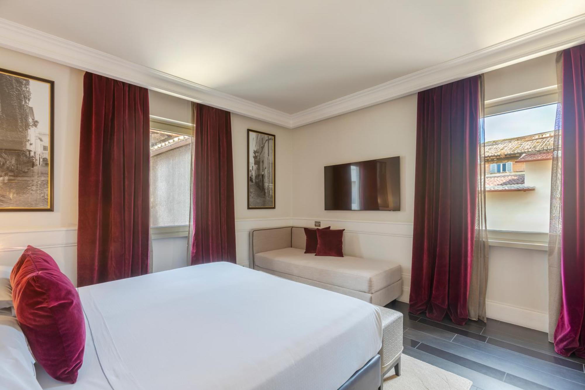 Executive Room,1773767533:JPEG